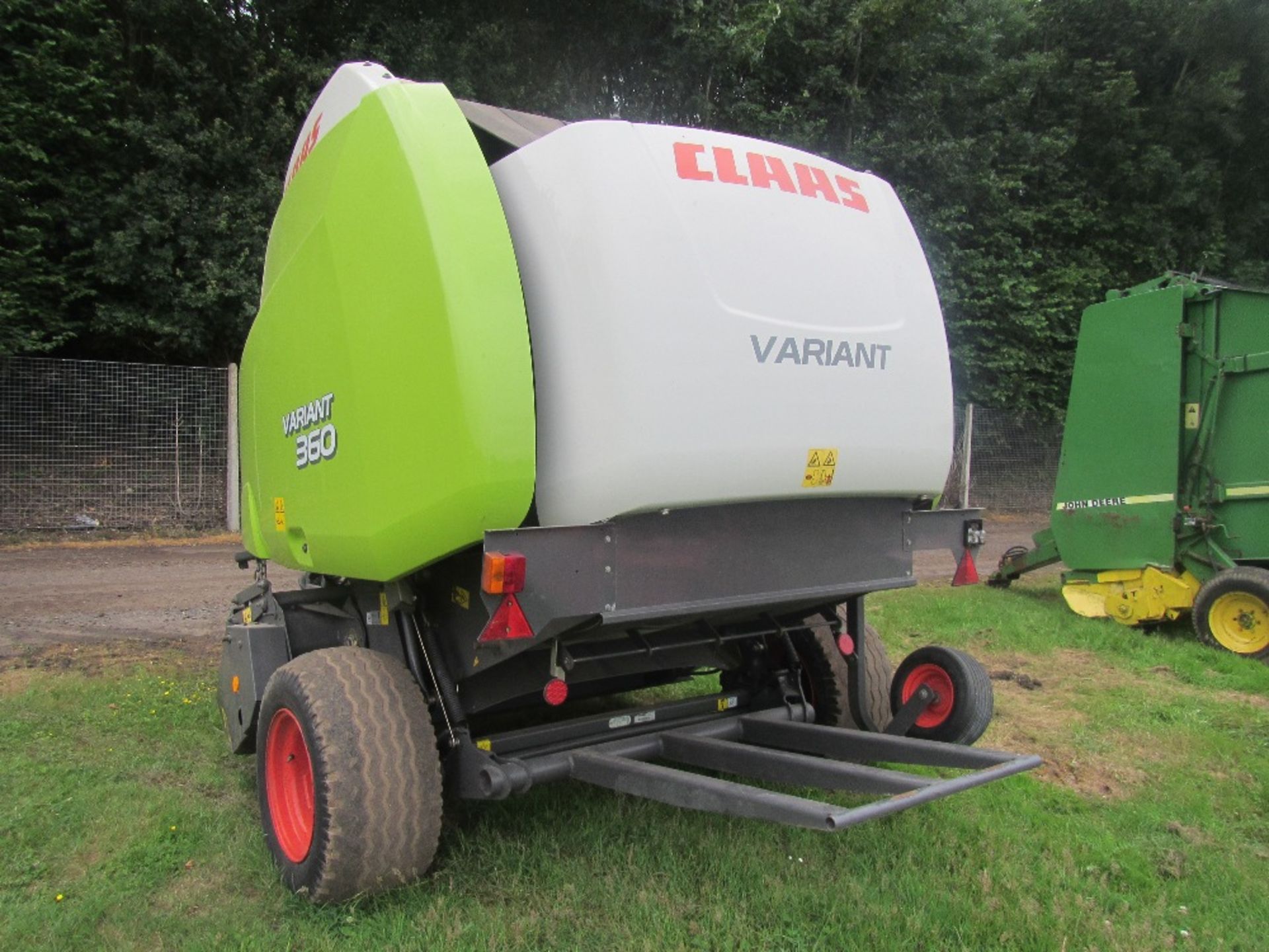 Claas 360 Variant Round Baler - Image 5 of 8