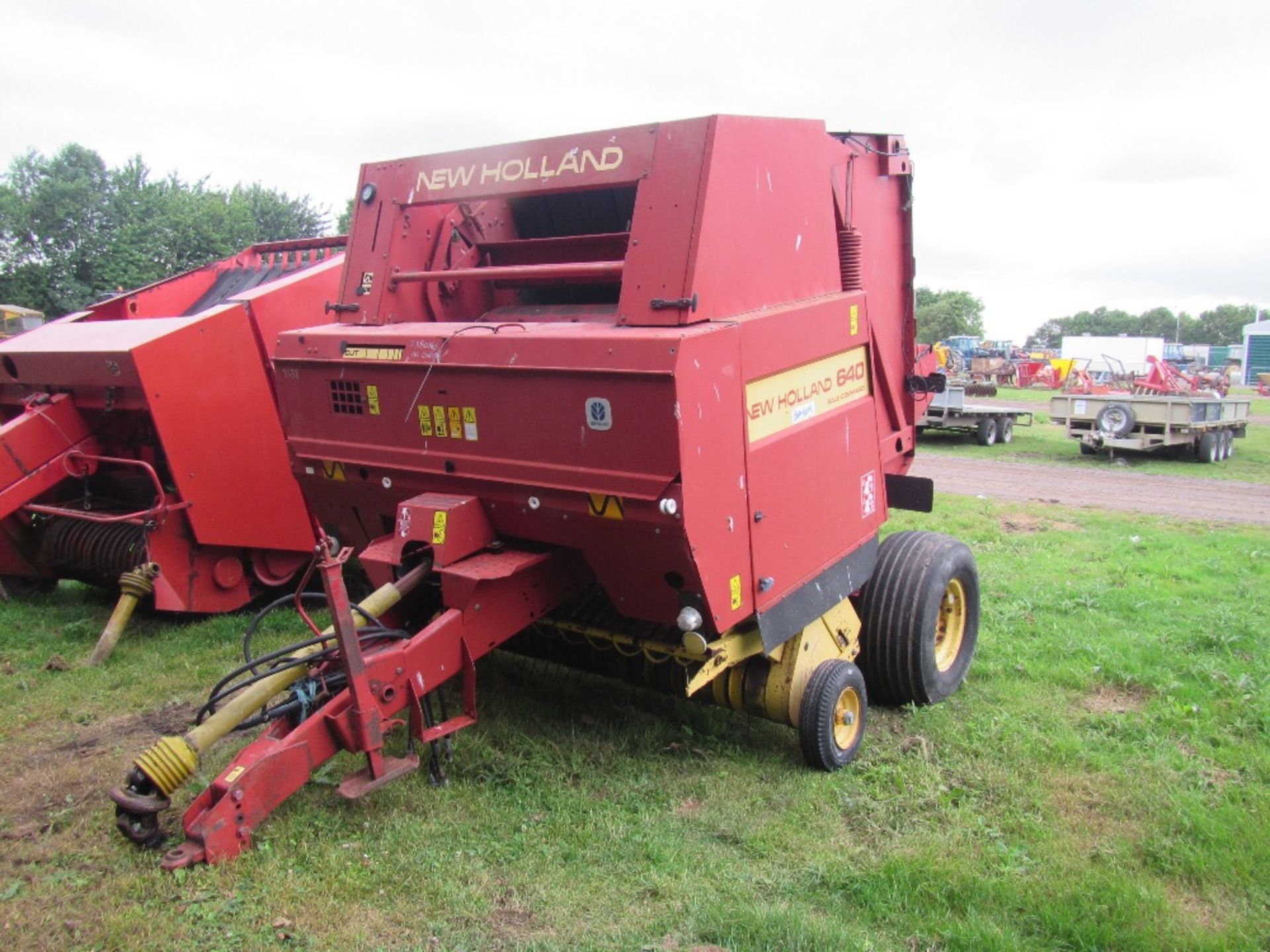 New Holland 640 Round Baler - Image 7 of 9