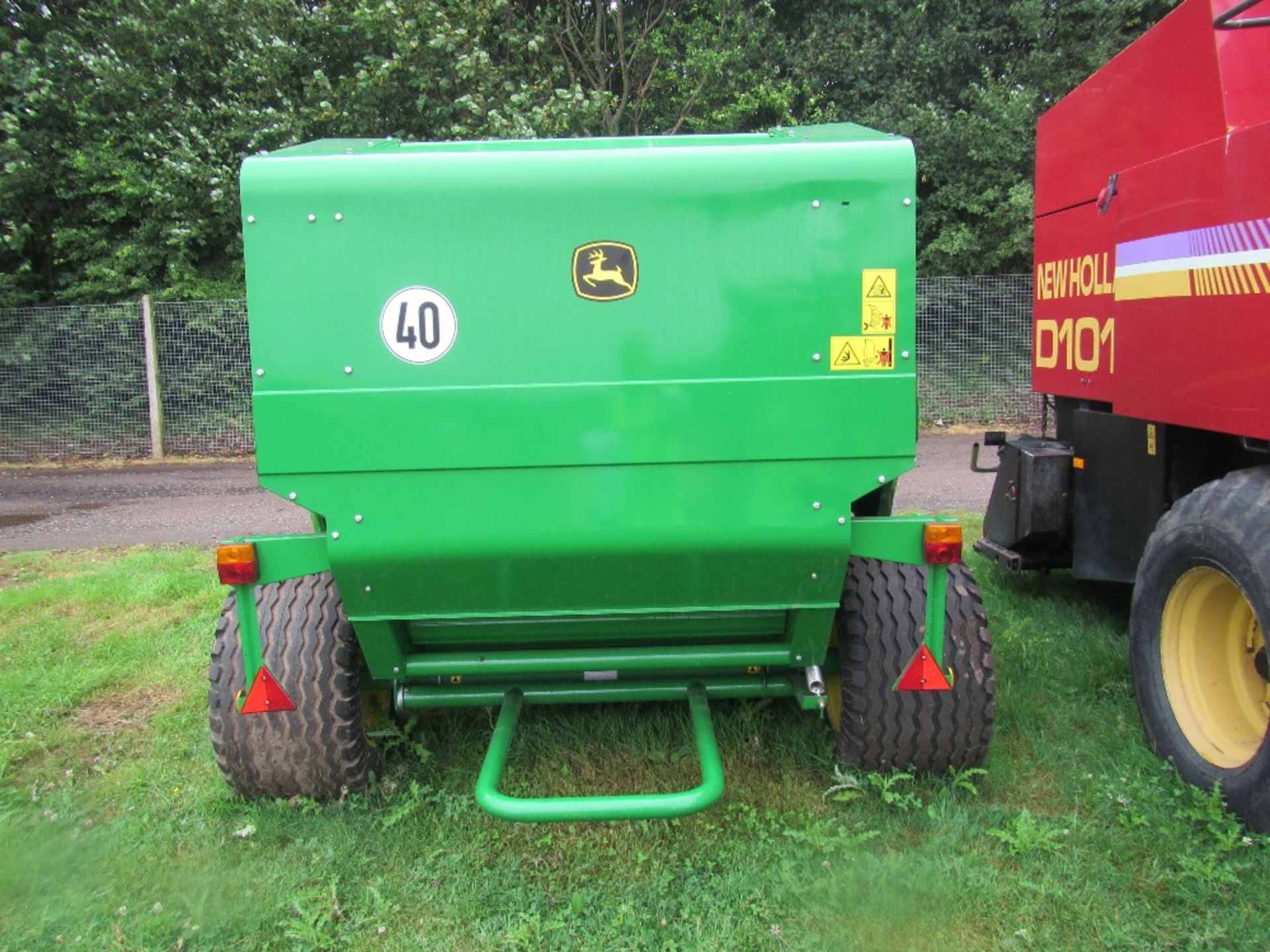 John Deere F440M Round Baler Serial No. 141343 - Image 4 of 9