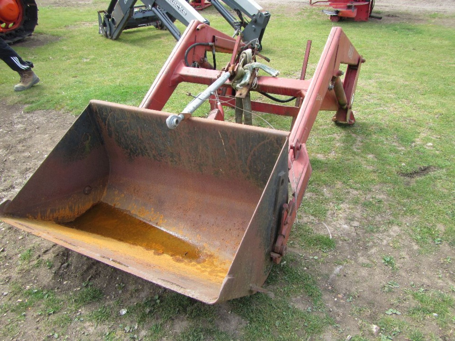 Massey Ferguson Loader - Image 5 of 5