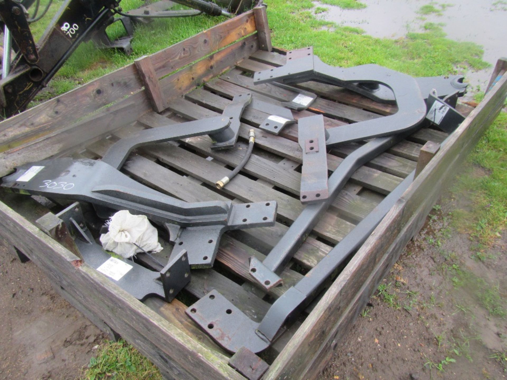 Quicke DM Brackets to fit Deutz - Image 4 of 4