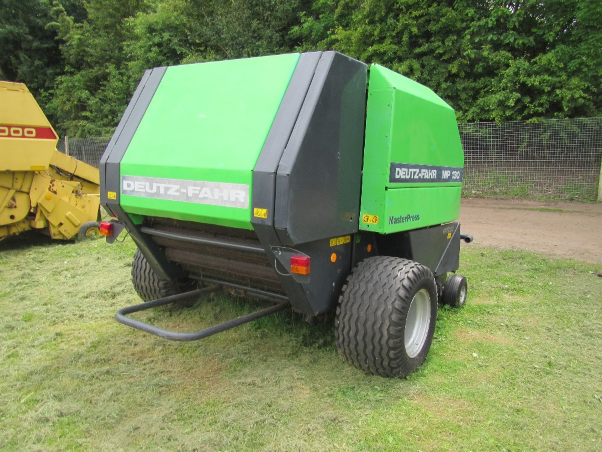 Deutz Fahr 130 Round Baler - Image 3 of 8