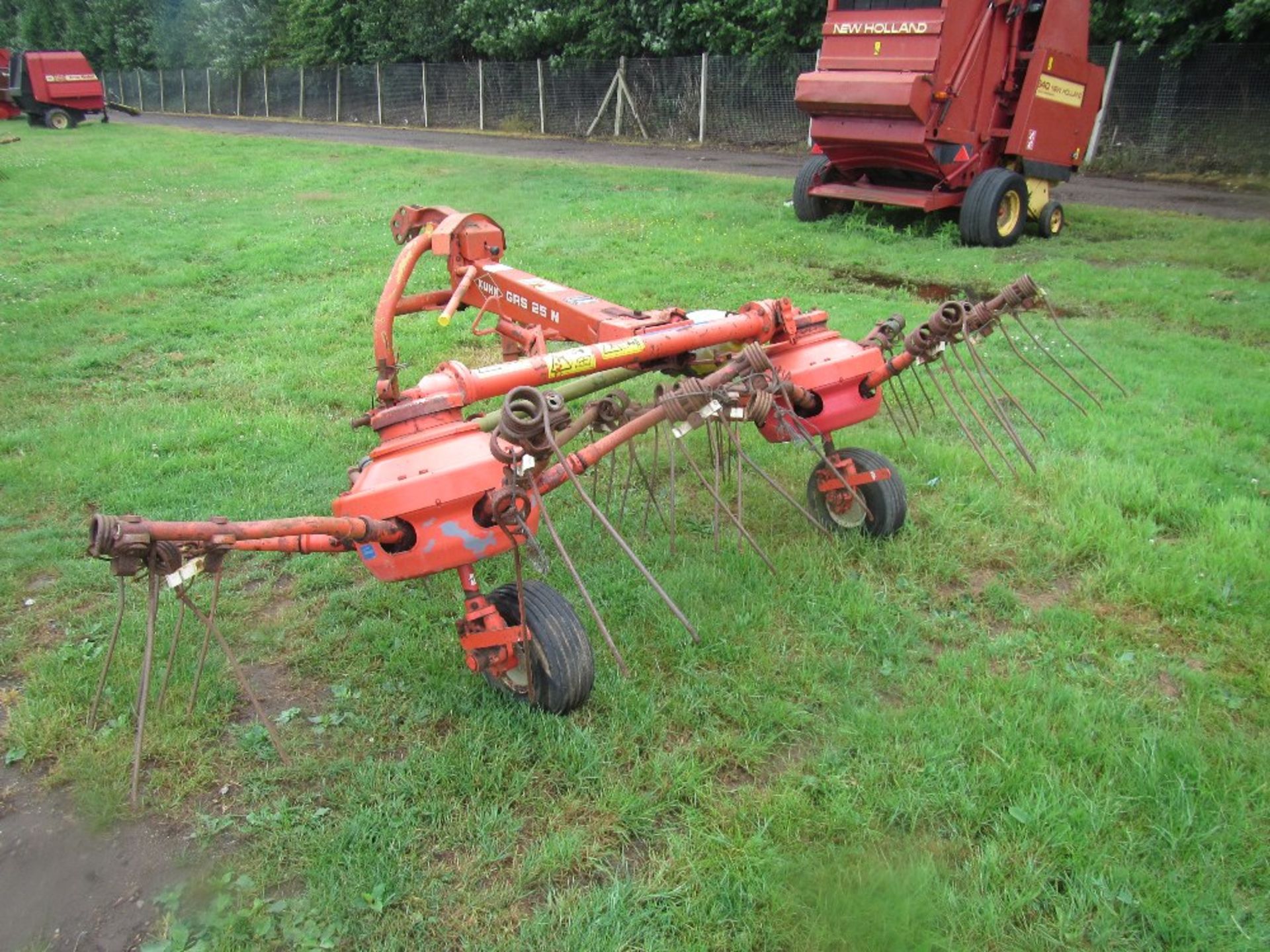 Kuhn Rake Tedder - Image 6 of 6