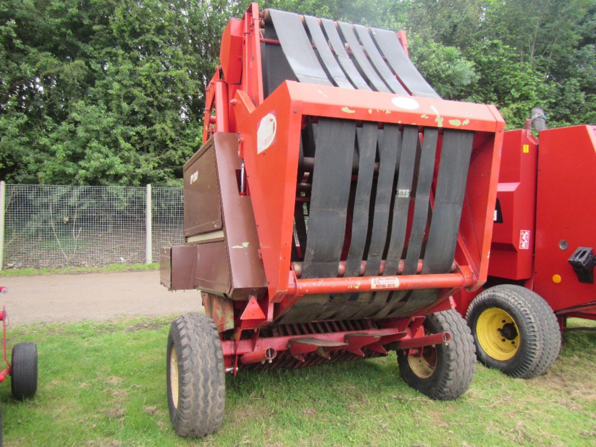 Vicon RP1200 Round Baler - Image 3 of 5