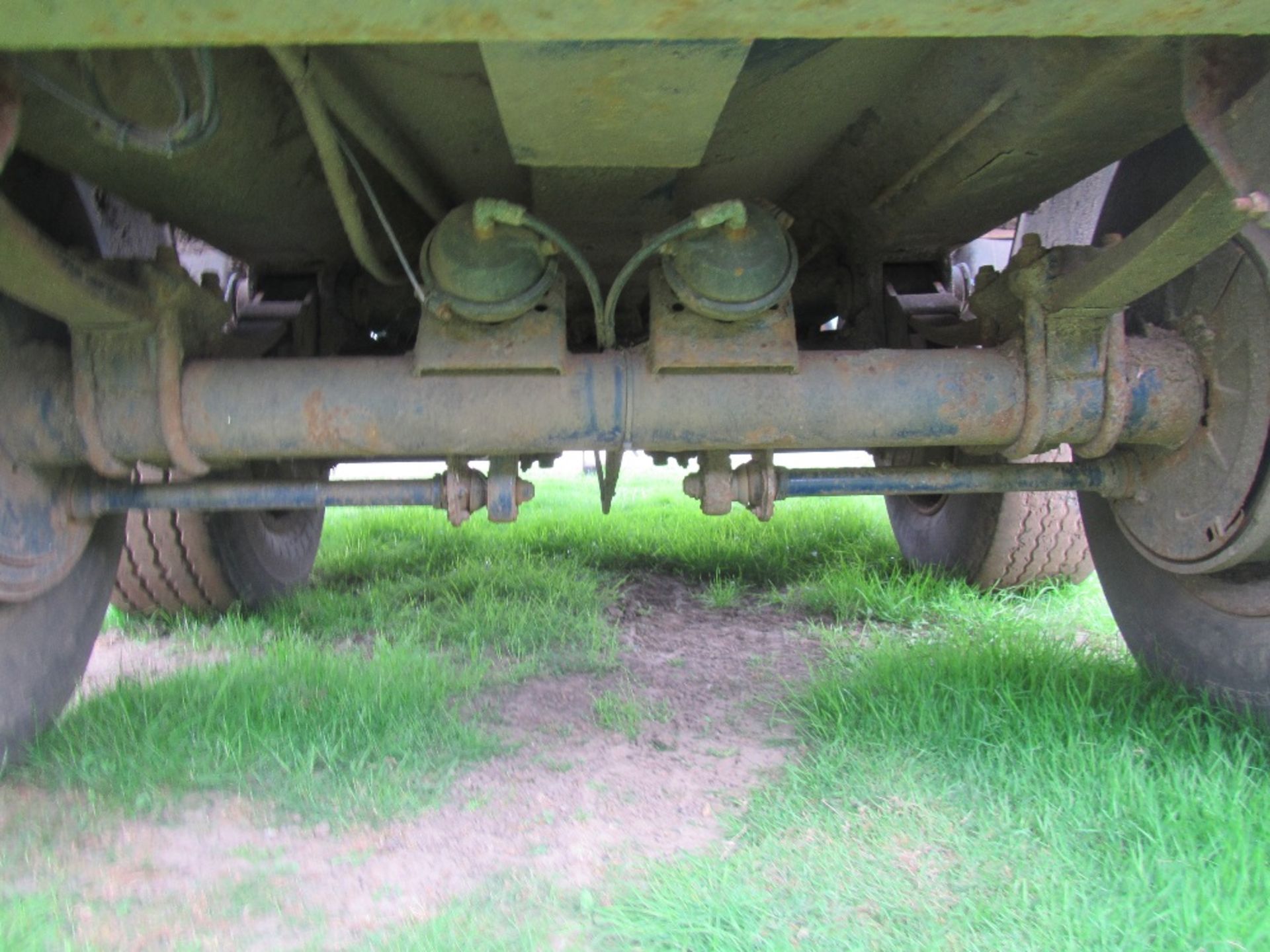 GT Bunning 2000 Gallon Slurry Tanker - Image 5 of 7