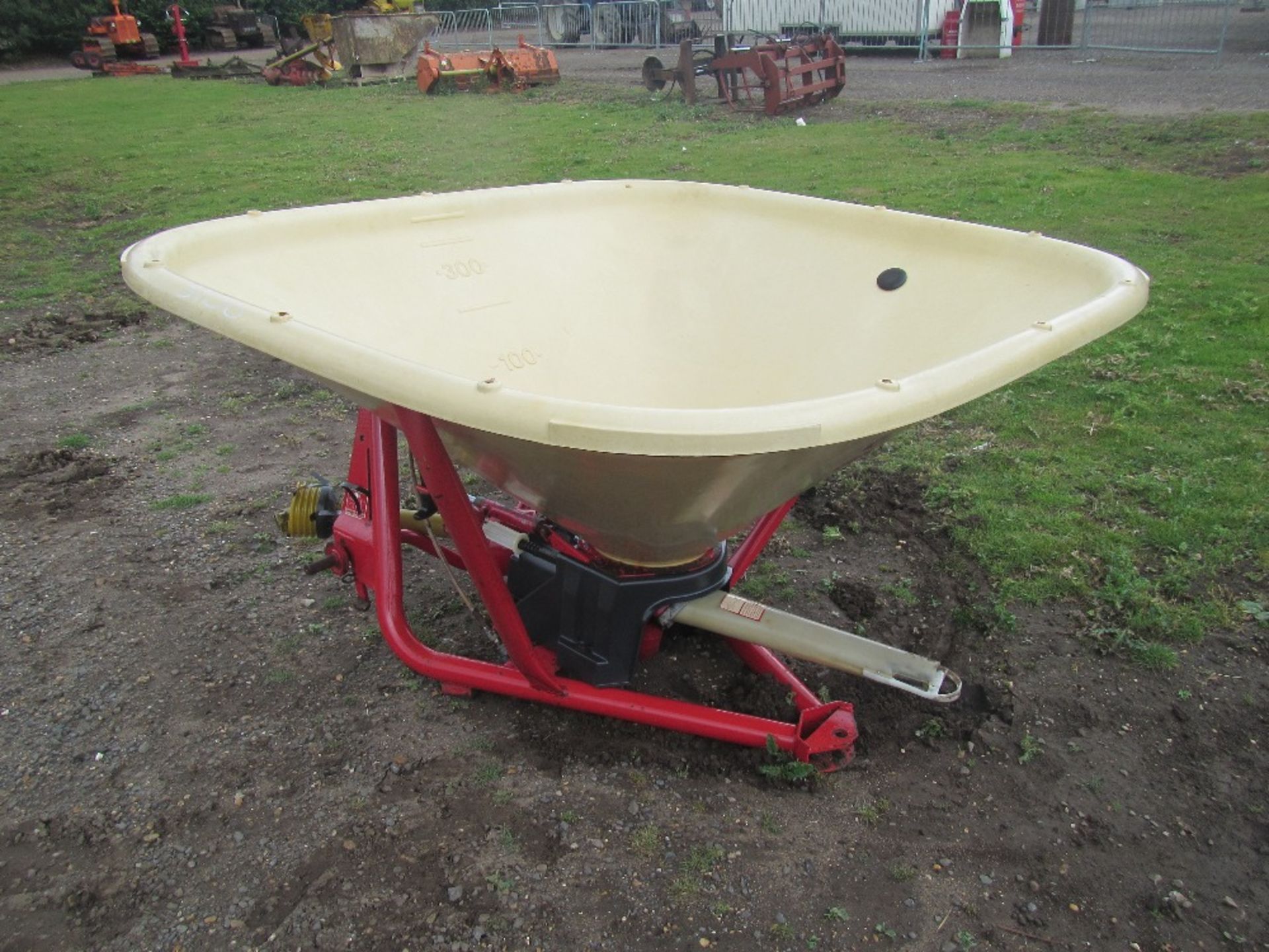 Vicon 1002 Vari Spreader - Image 4 of 5