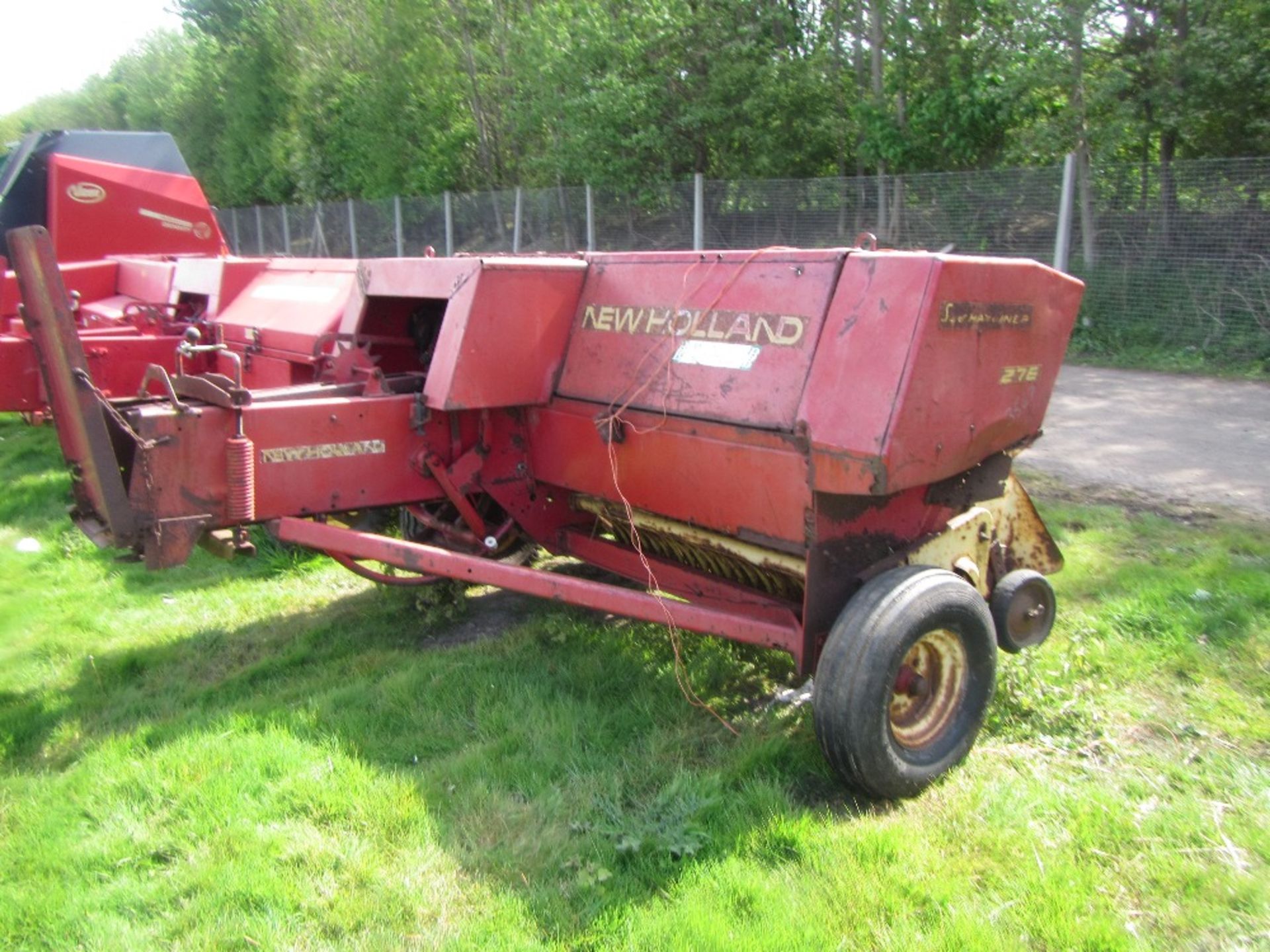 New Holland 276 Conventional Baler - Image 3 of 7