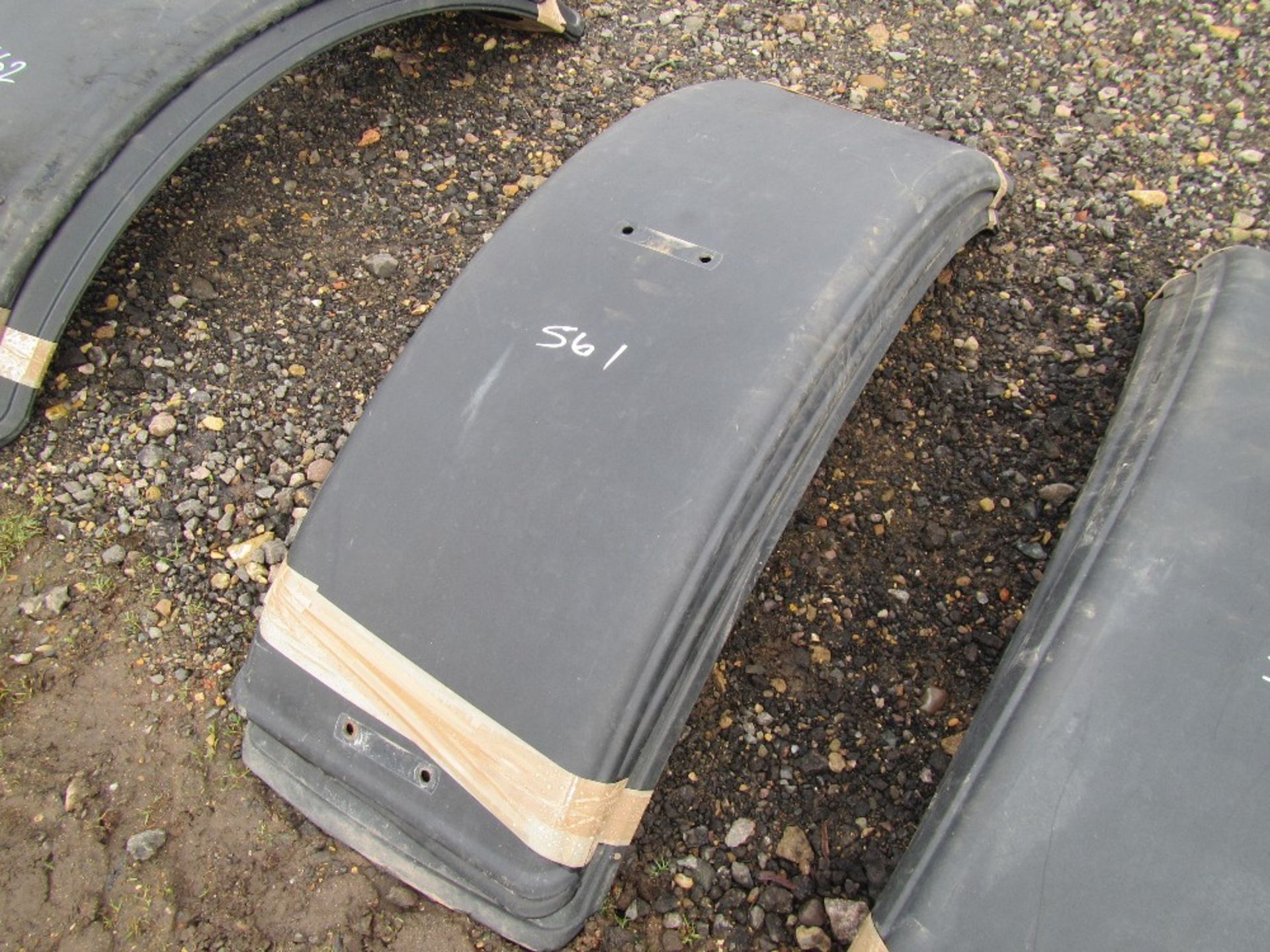 2no. Prs. of John Deere Front Fenders for 10/20/30 Series UNRESERVED LOT