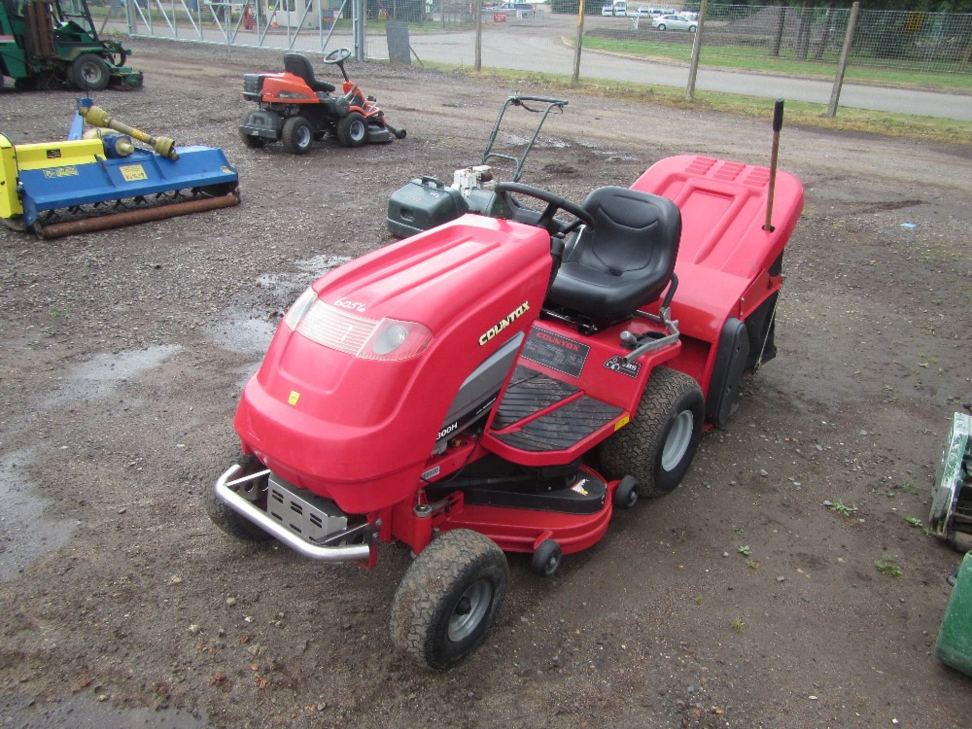 Countax C300 c/w sweeper & collector