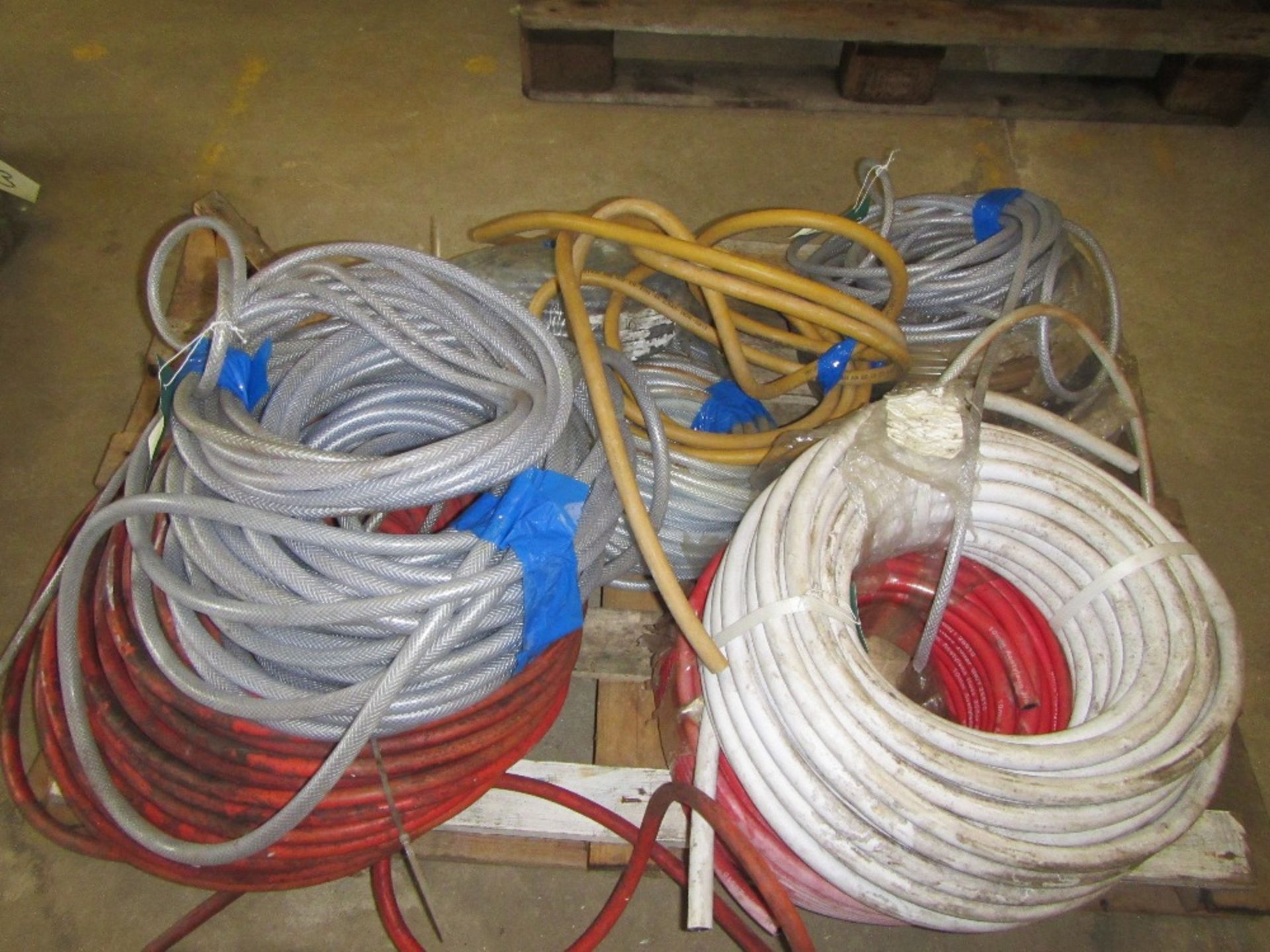 Qty of Air Hose UNRESERVED LOT