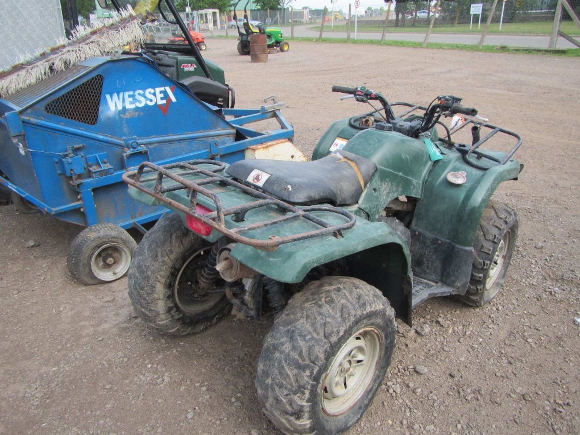 Yamaha Grizzly 350 Quad Green - Image 3 of 3