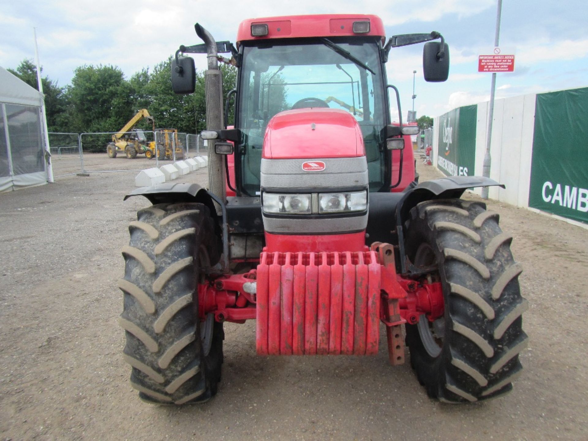 2004 McCormick MC135 Tractor c/w air con, front suspension & weights Hours: 6007 - Image 2 of 19