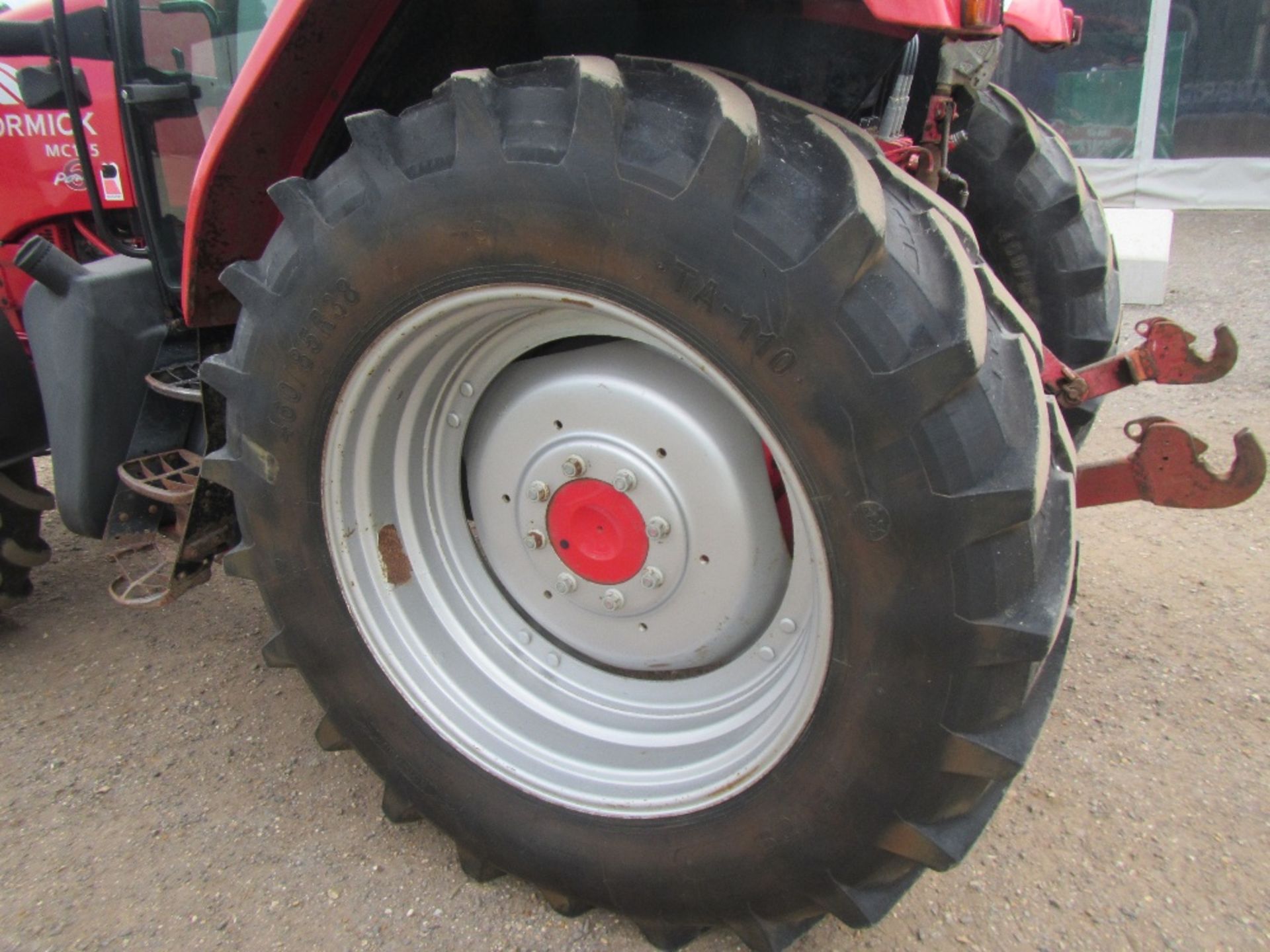 2004 McCormick MC135 Tractor c/w air con, front suspension & weights Hours: 6007 - Image 12 of 19