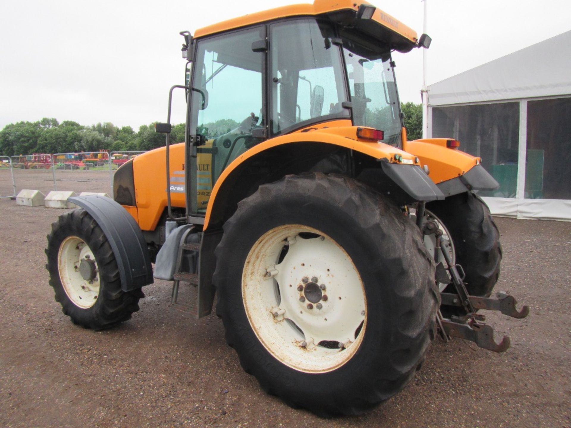 1998 Renault 630RZ Tractor Reg. No. S709 BFE Hours: 9350 - Image 9 of 17