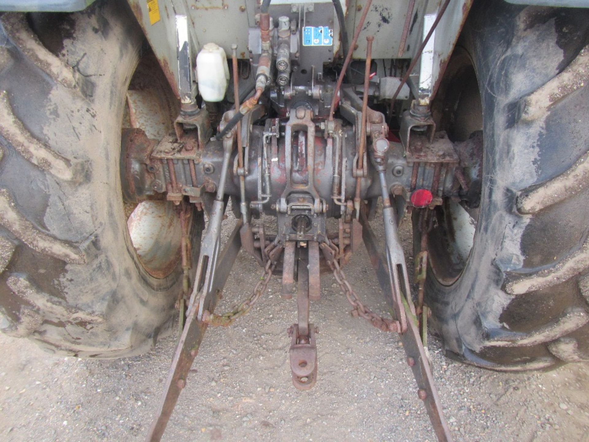 Massey Ferguson 390 Tractor c/w loader UNRESERVED LOT - Image 7 of 16