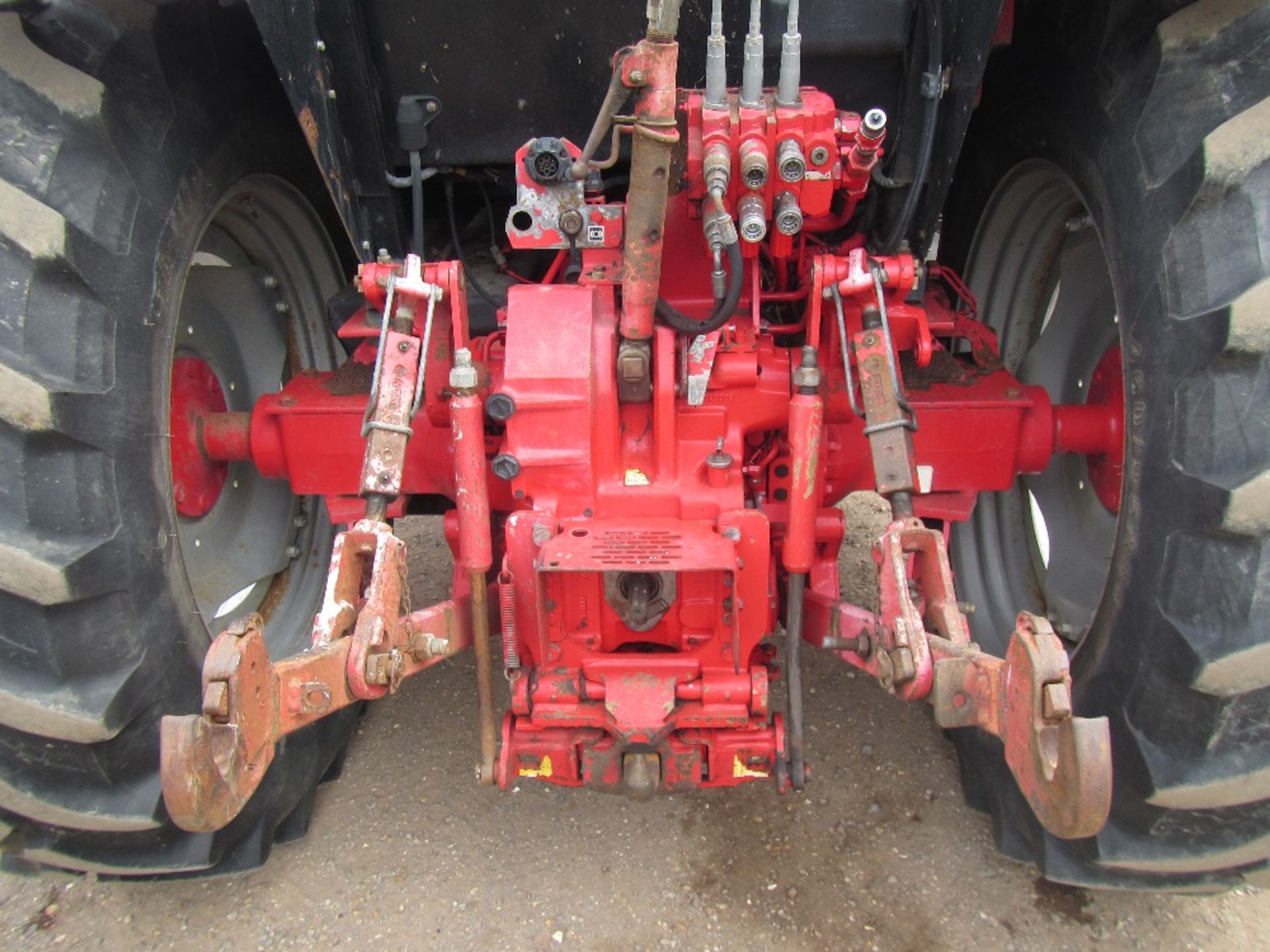 2004 McCormick MC135 Tractor c/w air con, front suspension & weights Hours: 6007 - Image 9 of 19