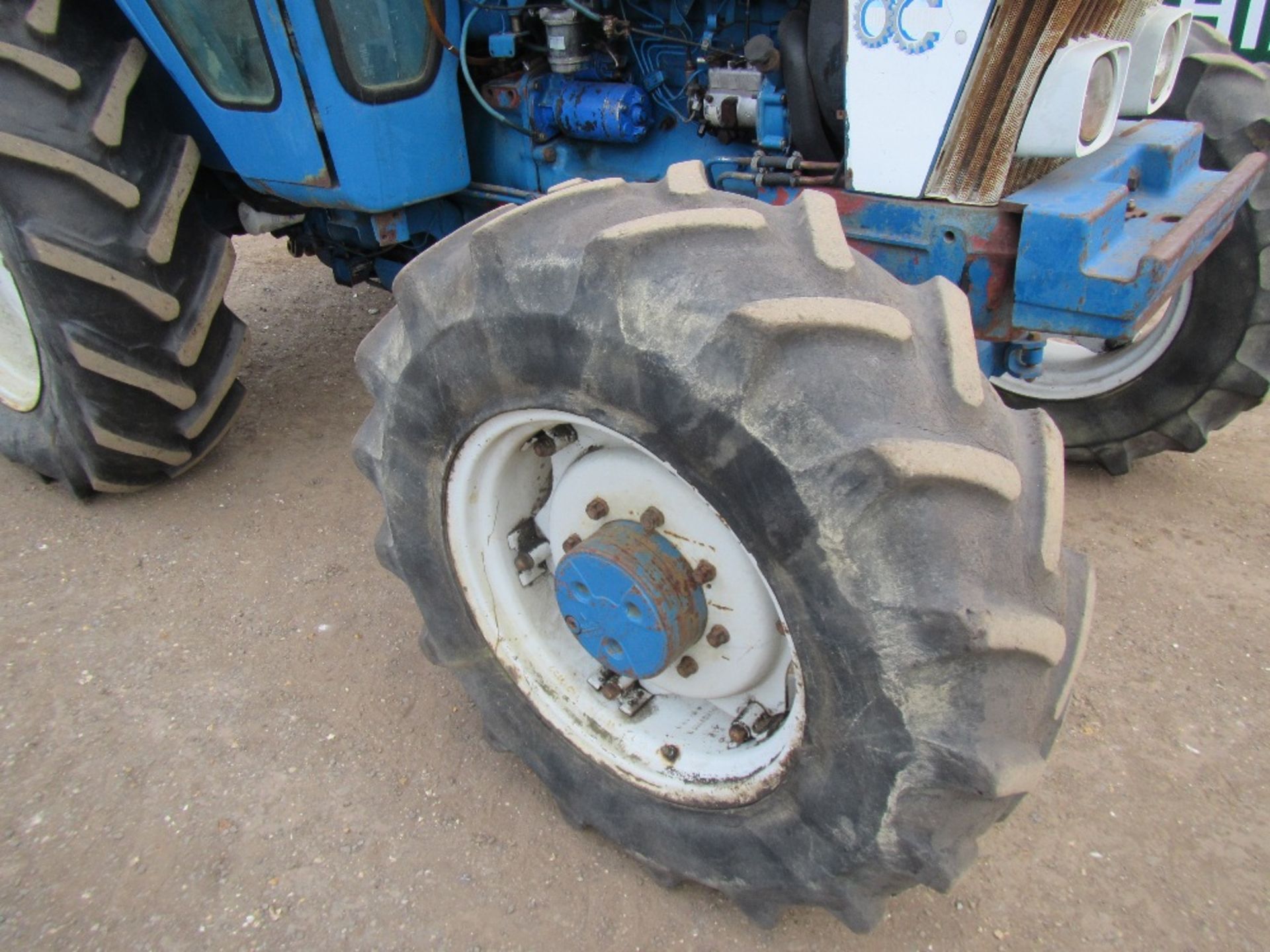 Ford 5610 4wd Tractor - Image 4 of 17