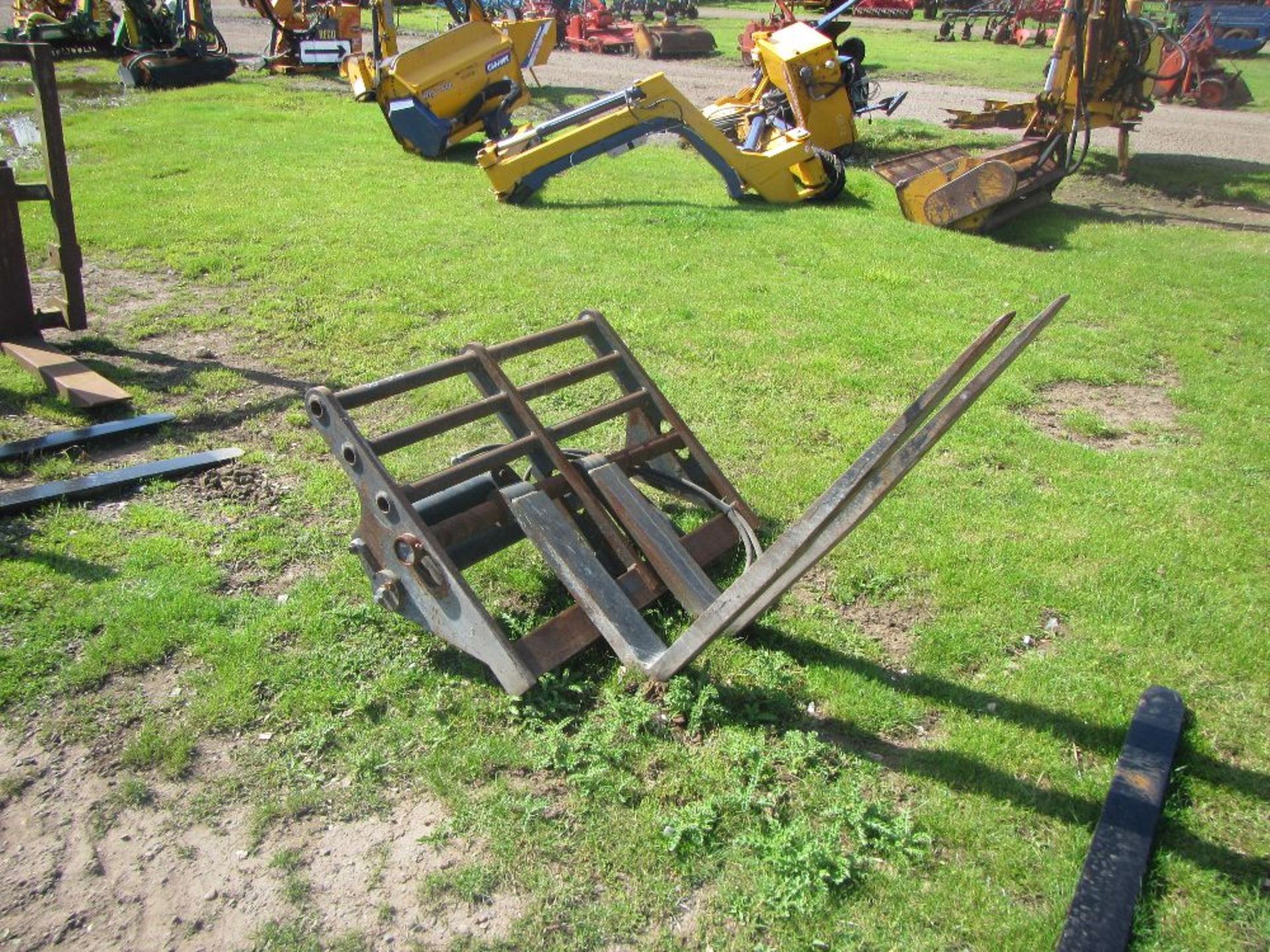 Telehandler Forks c/w headstock - Image 2 of 5