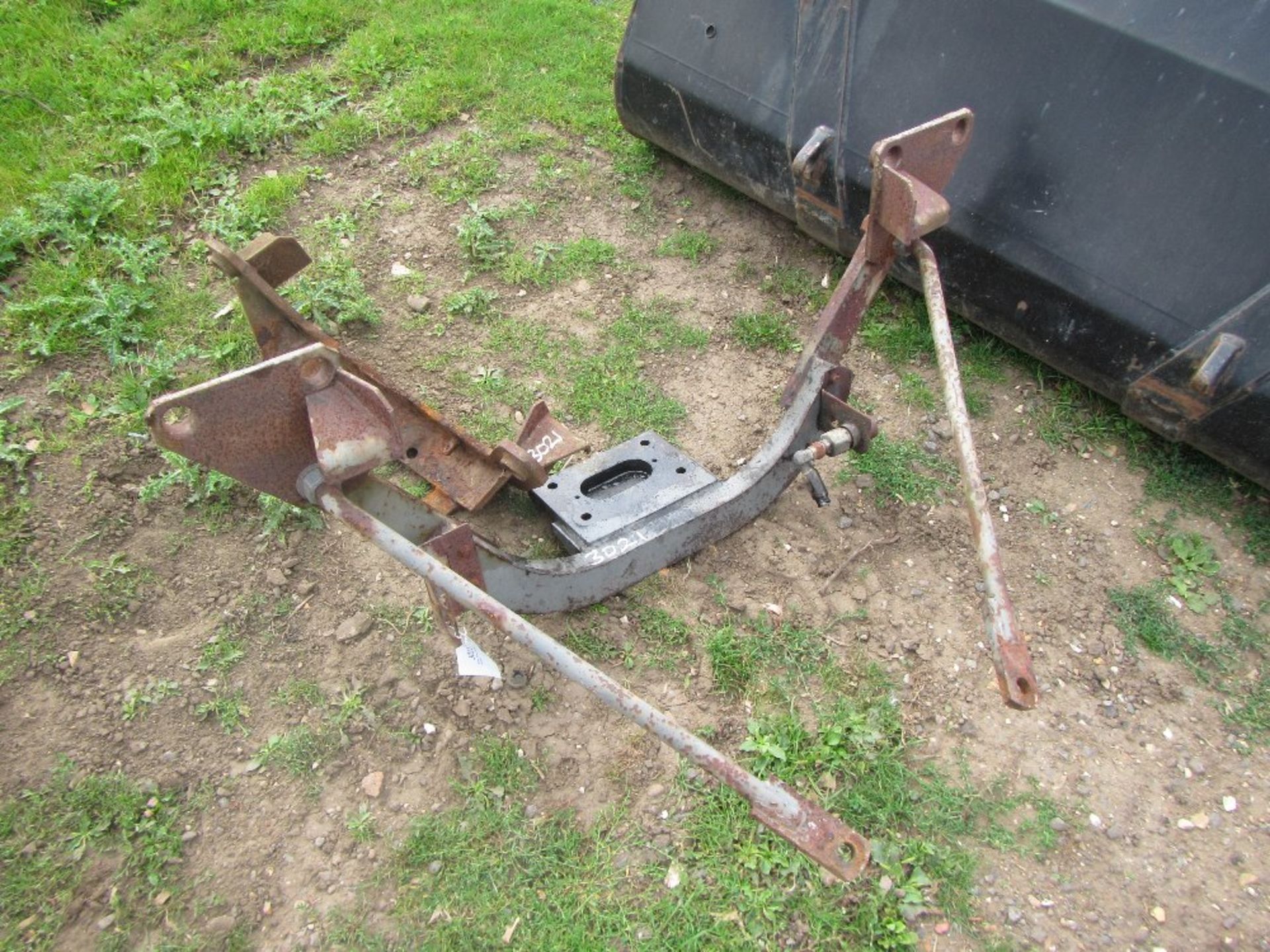 Massey Ferguson Loader Brackets