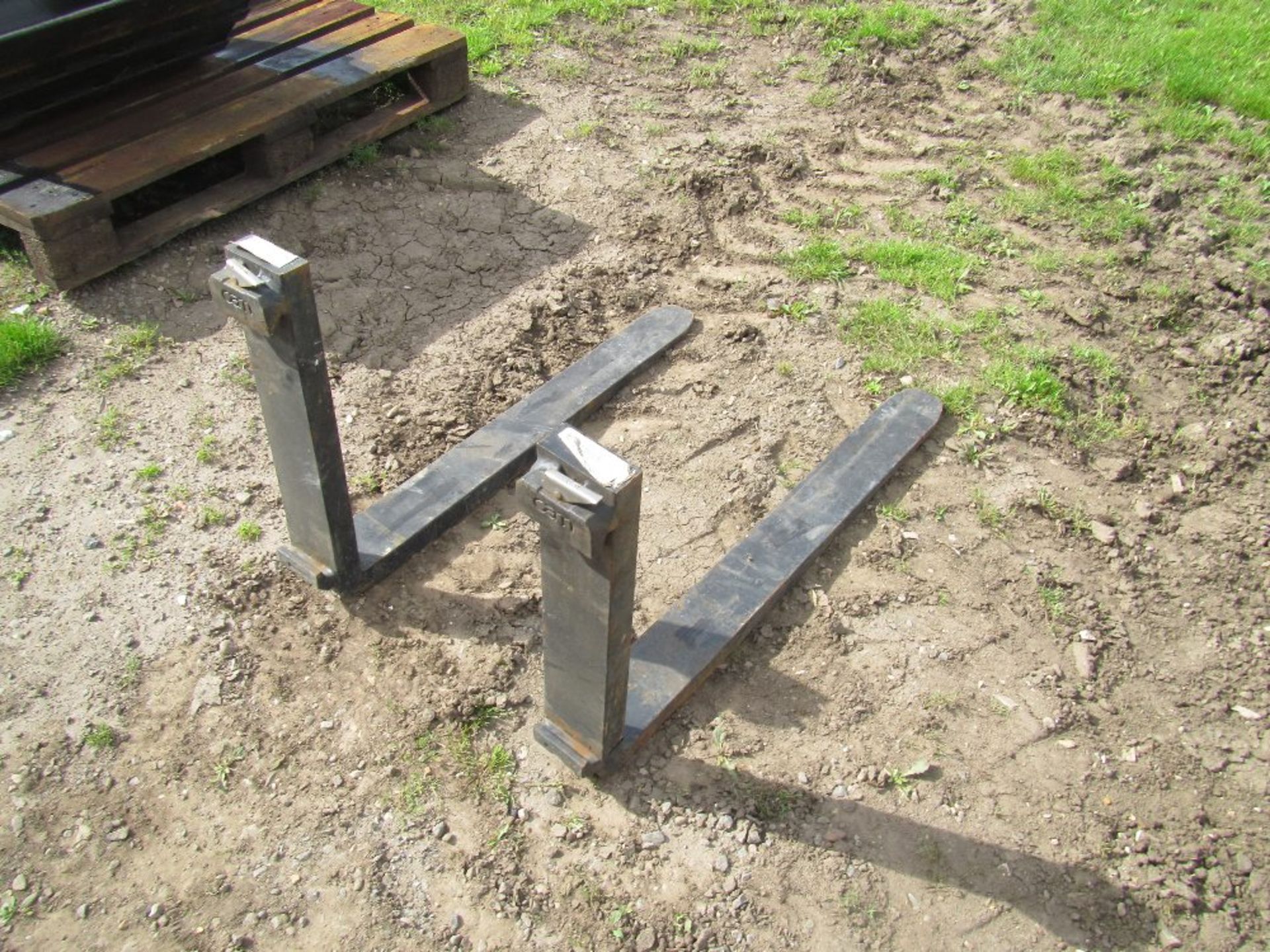 Set of Forklift Tines - Image 5 of 5