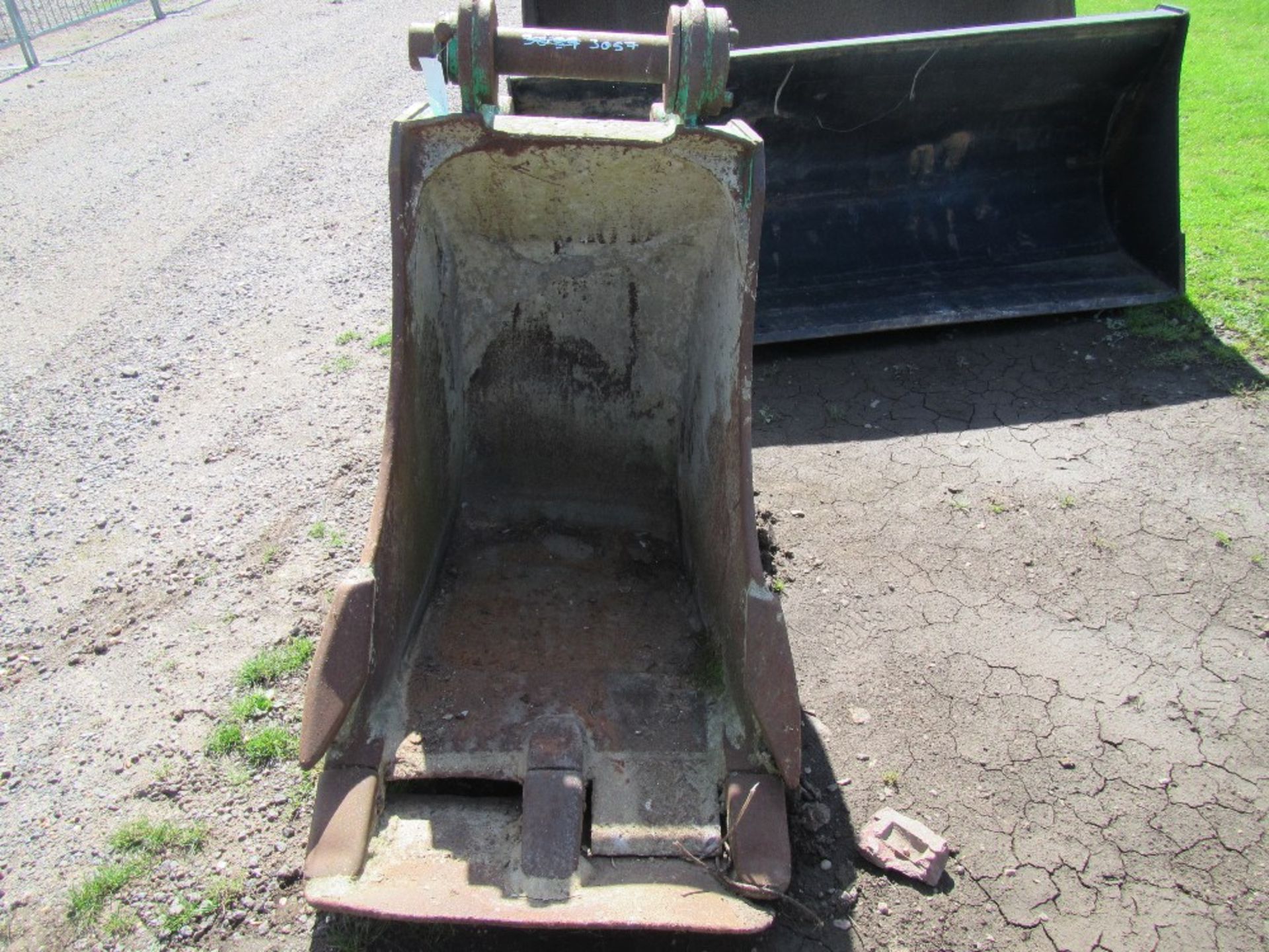 Excavator Bucket c/w 80mm Pins - Image 6 of 7