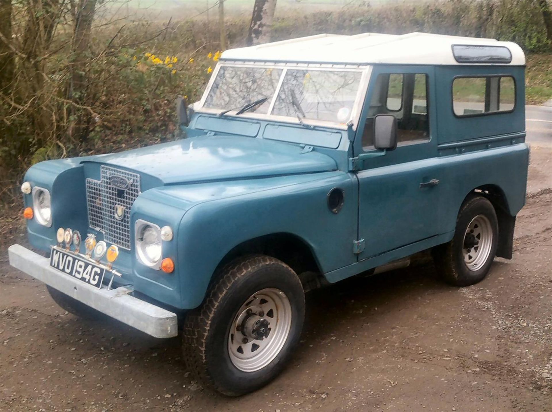 1969 Land Rover Series 2A Reg. No. WVO 194G Chassis No. 24135076F The hard top, short wheel base