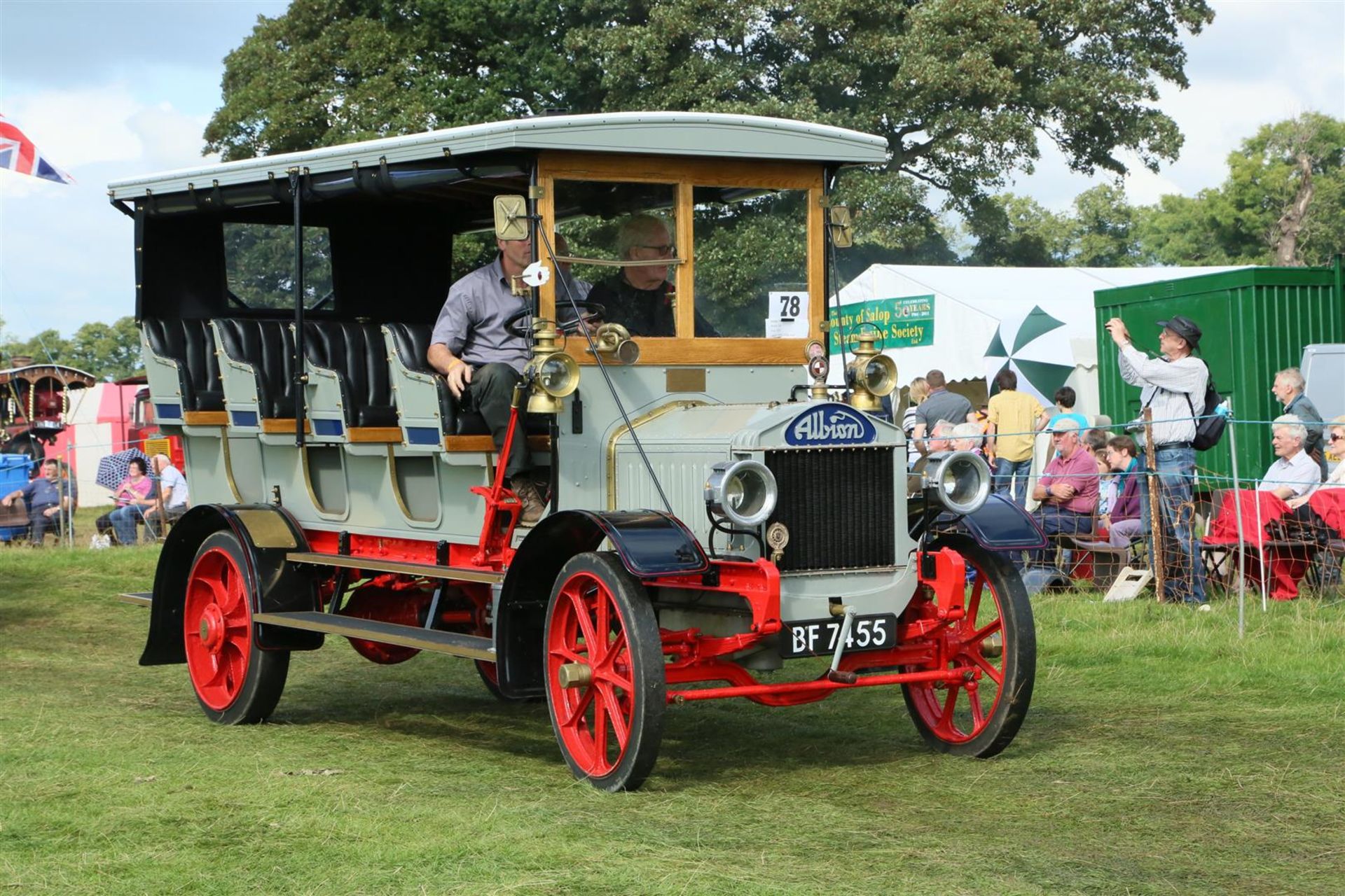 1920 Albion Model A16 Charabanc Reg. No. BF 7455 Chassis No. 960E Albion was founded in Glasgow 1899 - Image 2 of 15