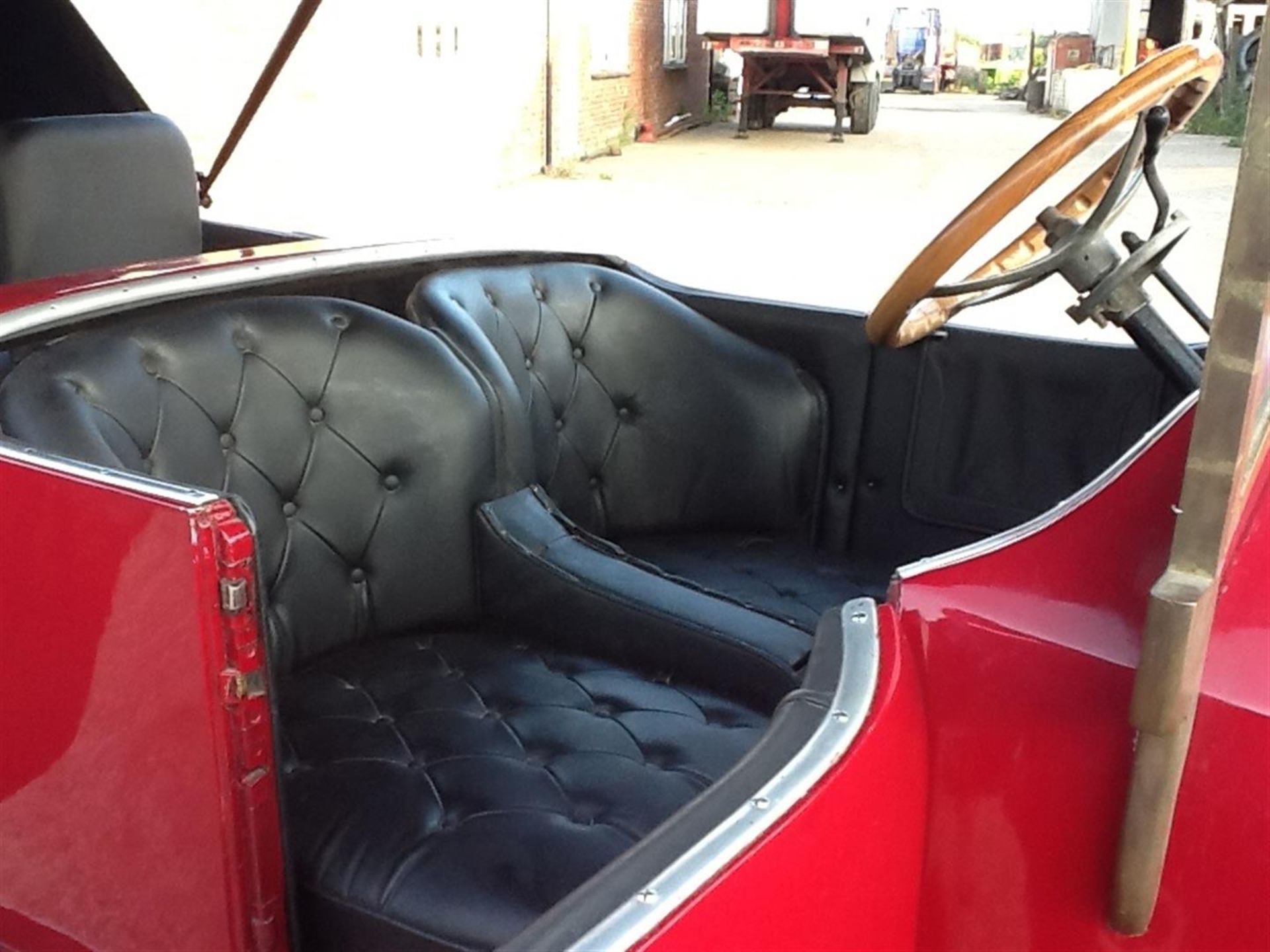 1919 Stanley 735B Steam Car Reg. No. Chassis No. 19376 A rare vehicle that came to light after - Image 6 of 8