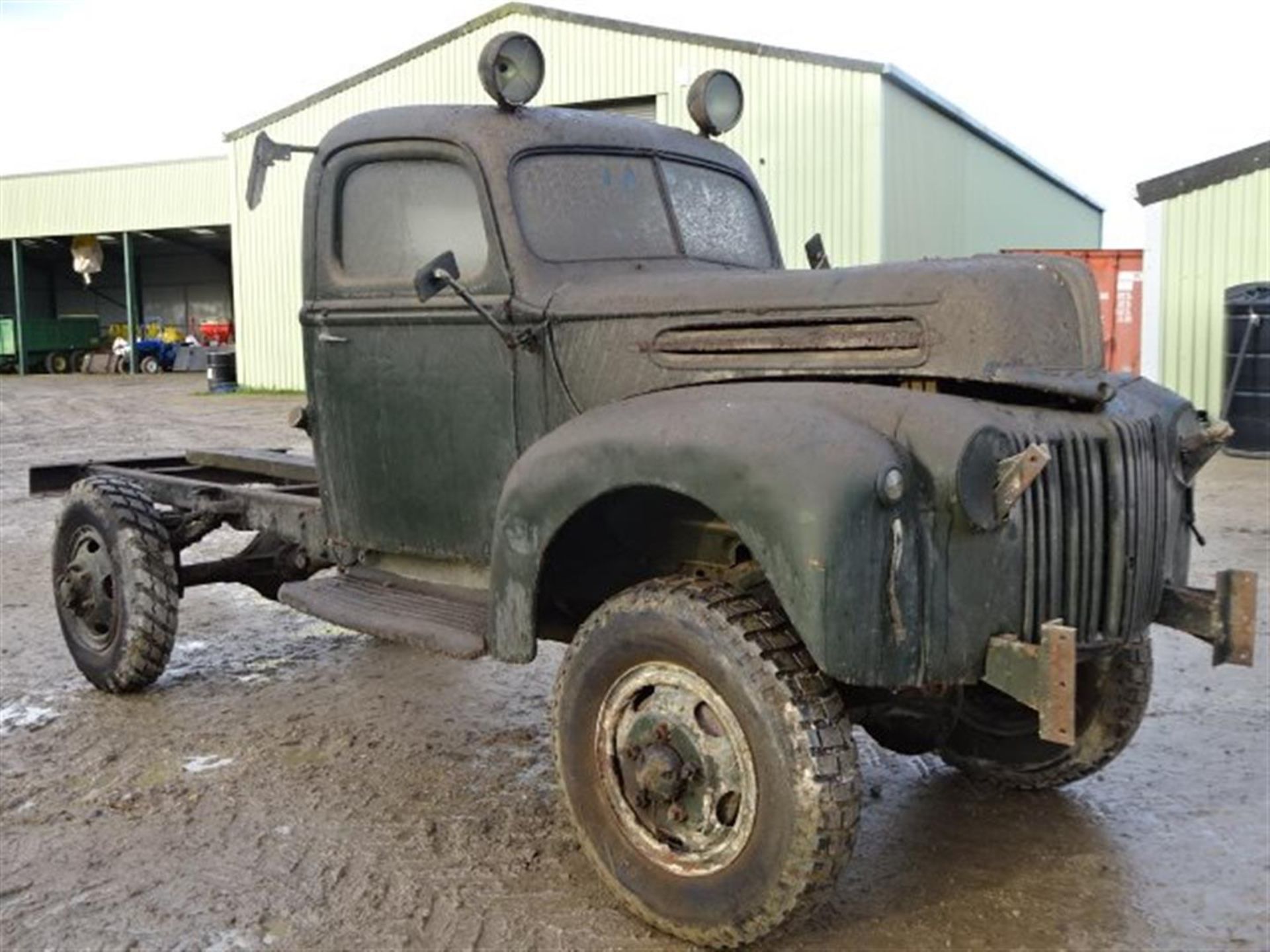 Circa 1940s Ford 4x4 truck chassis cab, no documentation