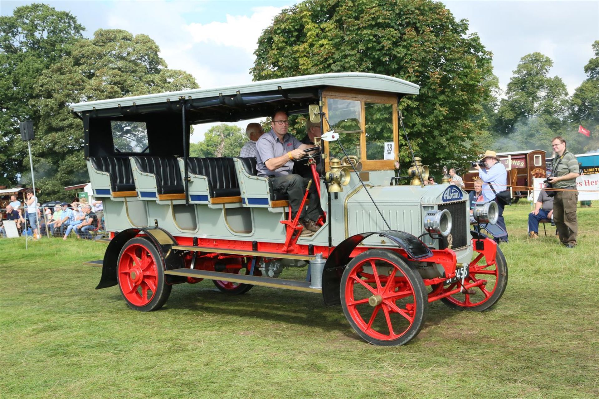 1920 Albion Model A16 Charabanc Reg. No. BF 7455 Chassis No. 960E Albion was founded in Glasgow 1899 - Image 3 of 15