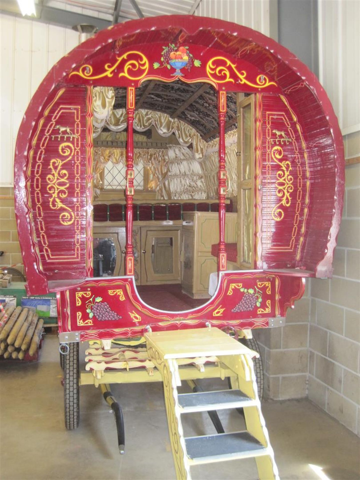 Bowtop horsedrawn caravan, the well carved and decorated wagon of modern origin has a leaded pane - Image 2 of 9