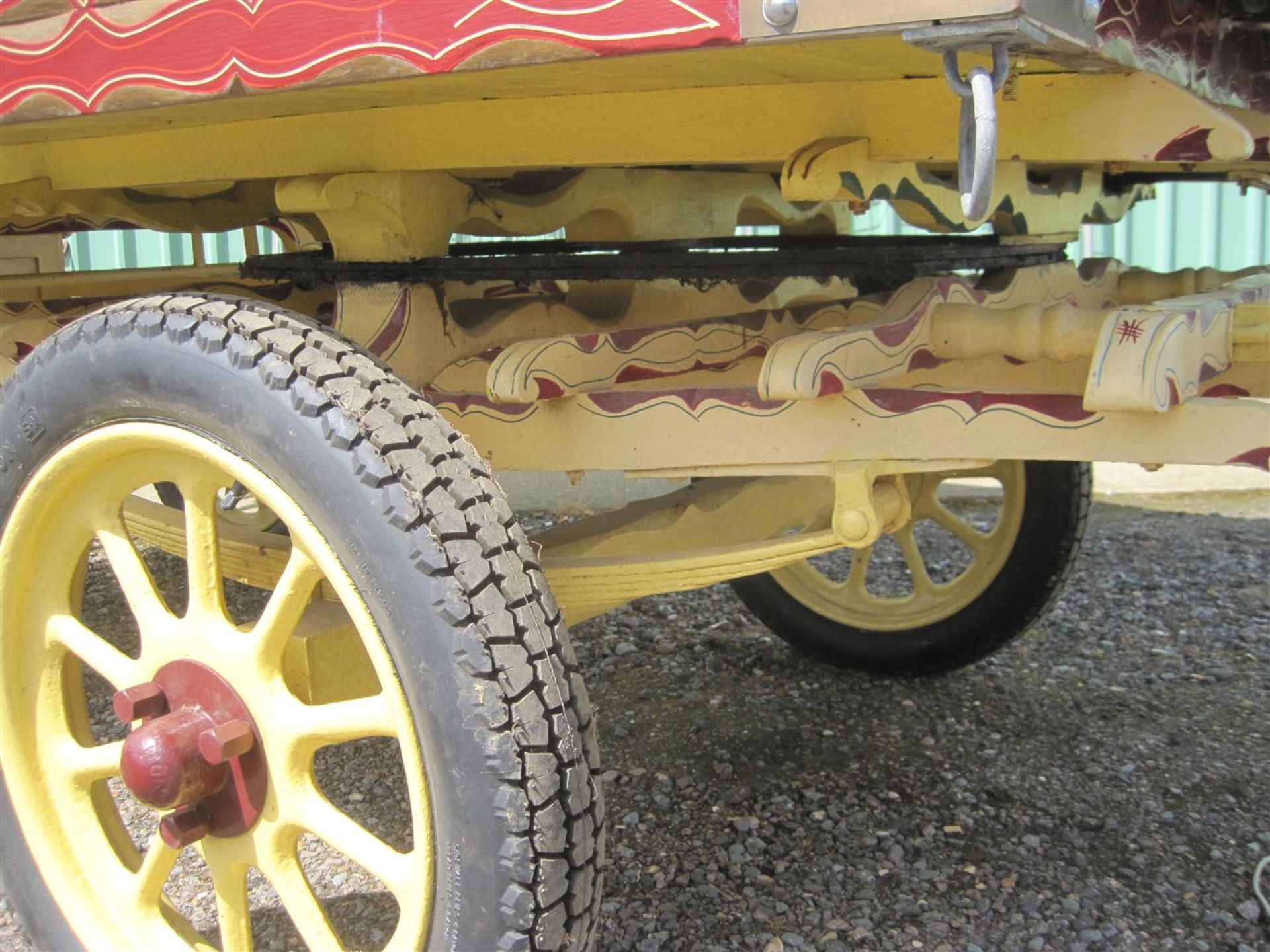 Bowtop horsedrawn caravan, the well carved and decorated wagon of modern origin has a leaded pane - Image 8 of 9