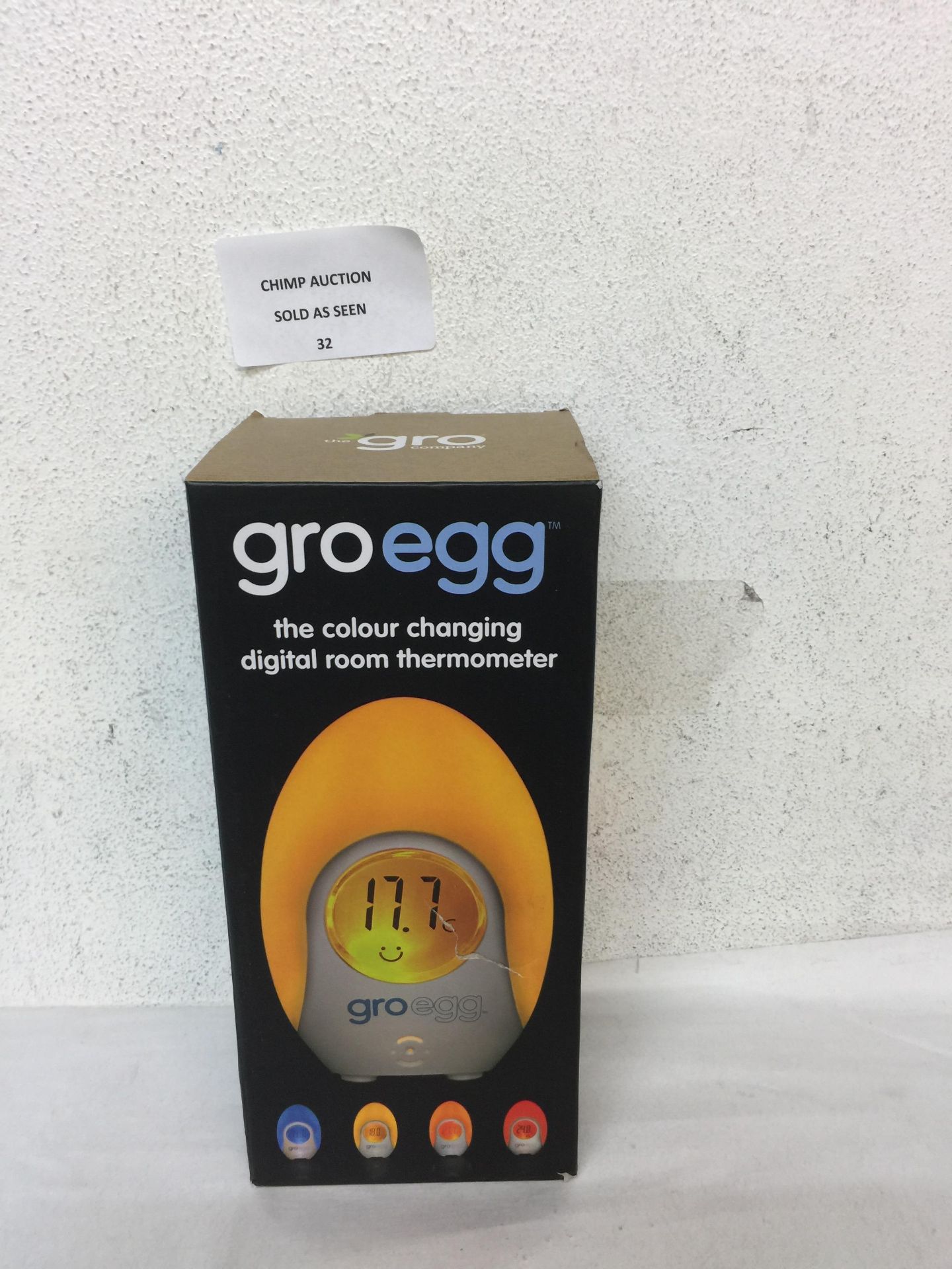 GRO EGG COLOUR CHANGING DIGITAL THERMOMETER