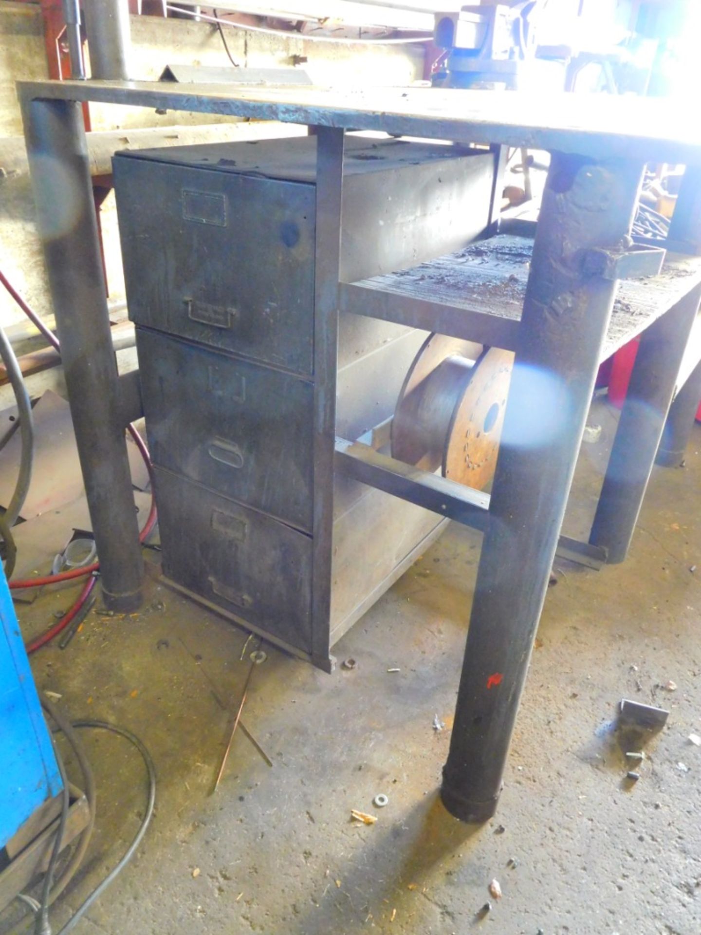 4' x 5' Welding Table w/2 Large Vices - Image 4 of 4