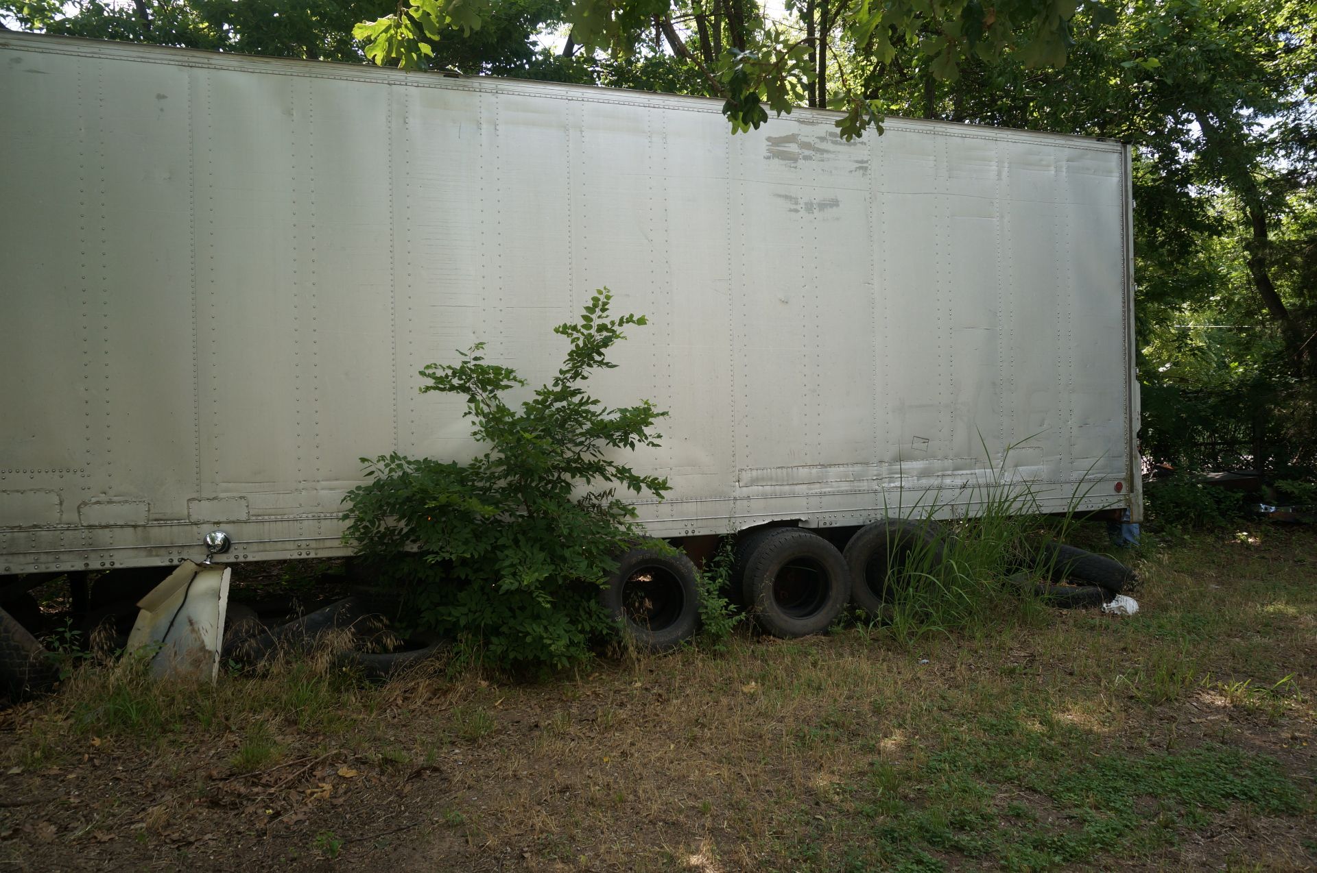 1972 40’ Fruehauf Semi Storage Trailer, AS IS, No Bill of Sale - Image 2 of 3