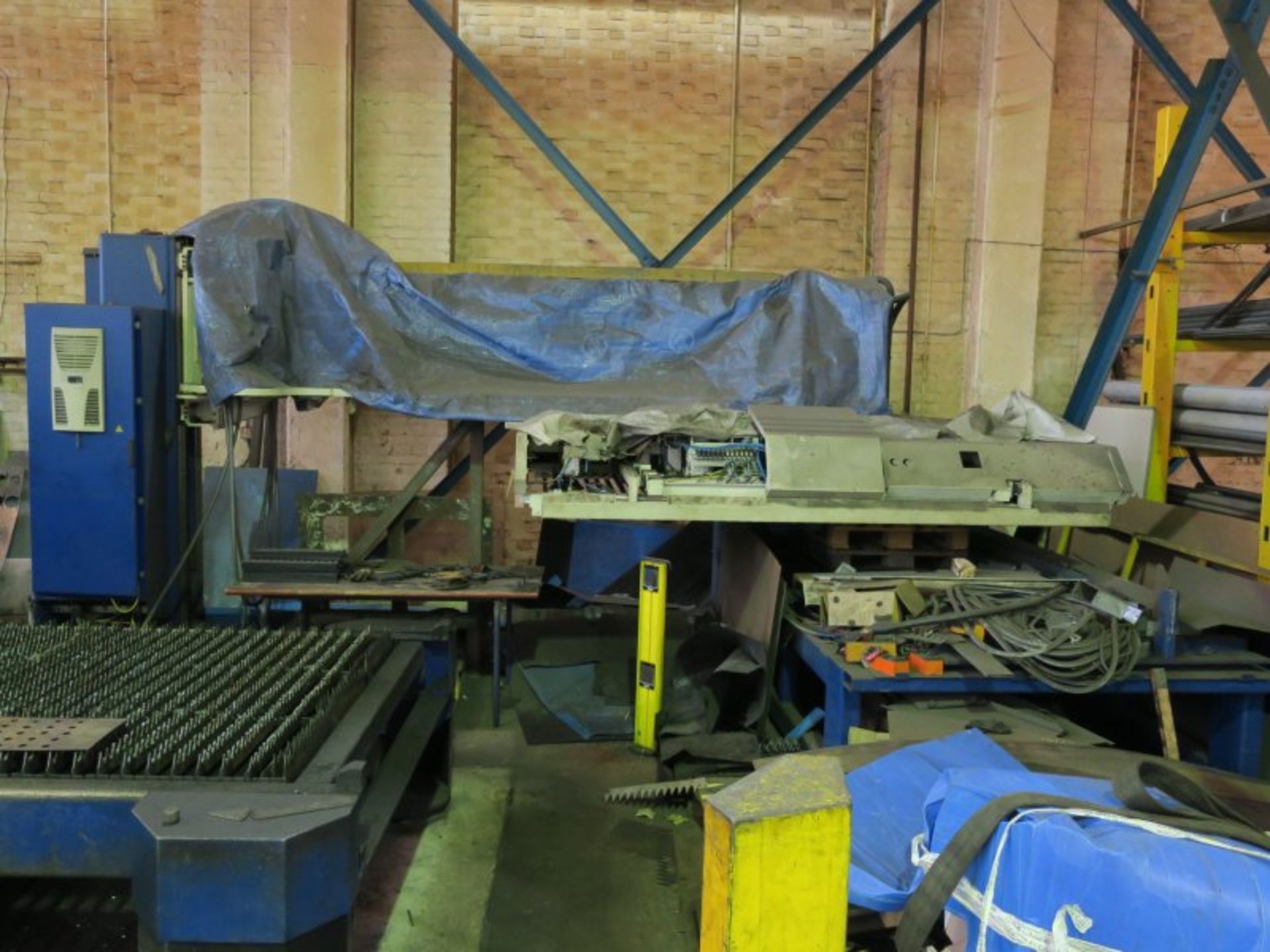 * Trumpf Loadmaster Loading Arm & Table, YOM 2004, Type LNZ3050 0556818. Please note this lot is - Image 3 of 5