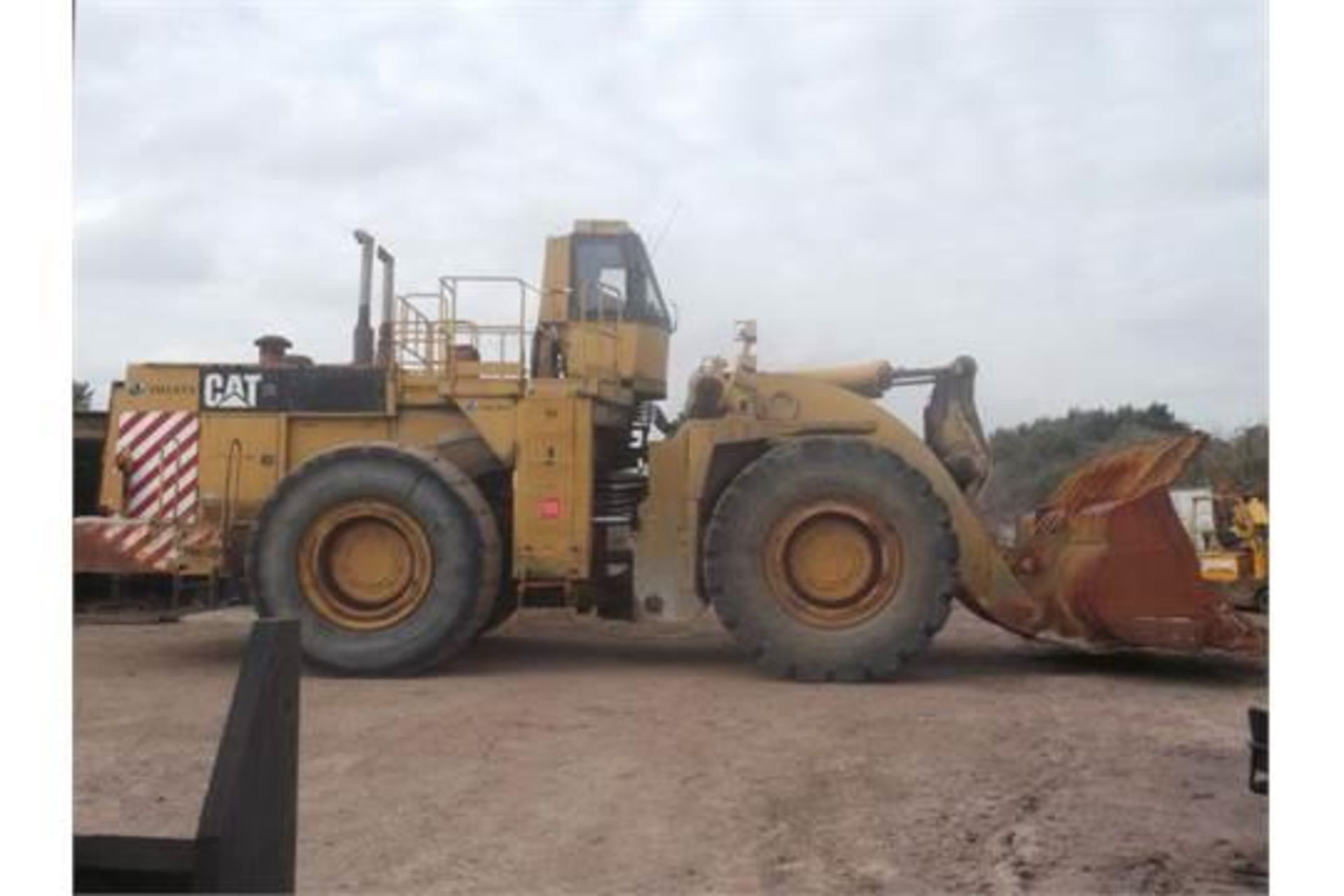 * CAT 992c, 1983, Loading Shovel, Full service hours history, S/N 49Z00325. Good machine. Please