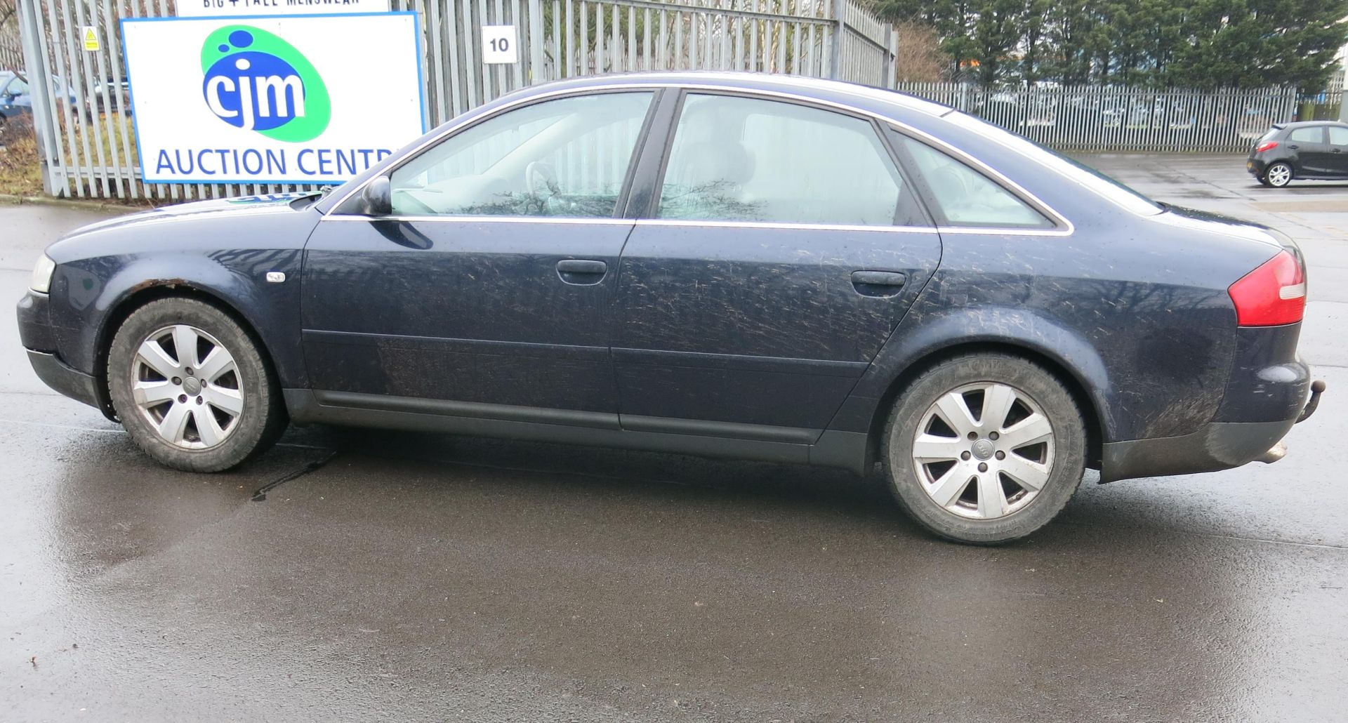 Audi A6 1.9 TDI SE. Date of first registration 03/06/2004. Number of former keepers 7. Full log book - Bild 4 aus 20