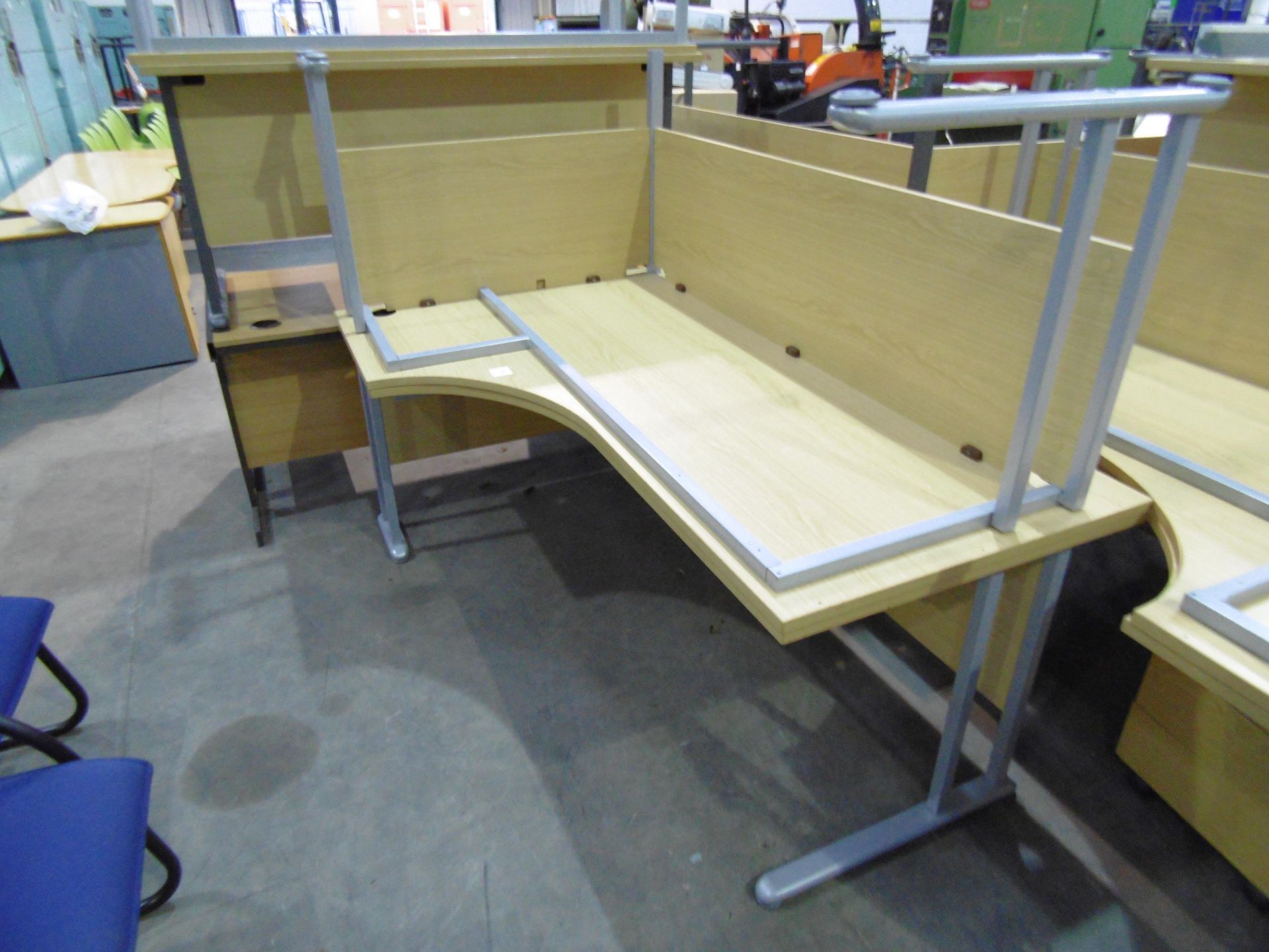 * Matching left hand & right hand office desks. Please note there is a £5 + VAT Lift Out Fee on this