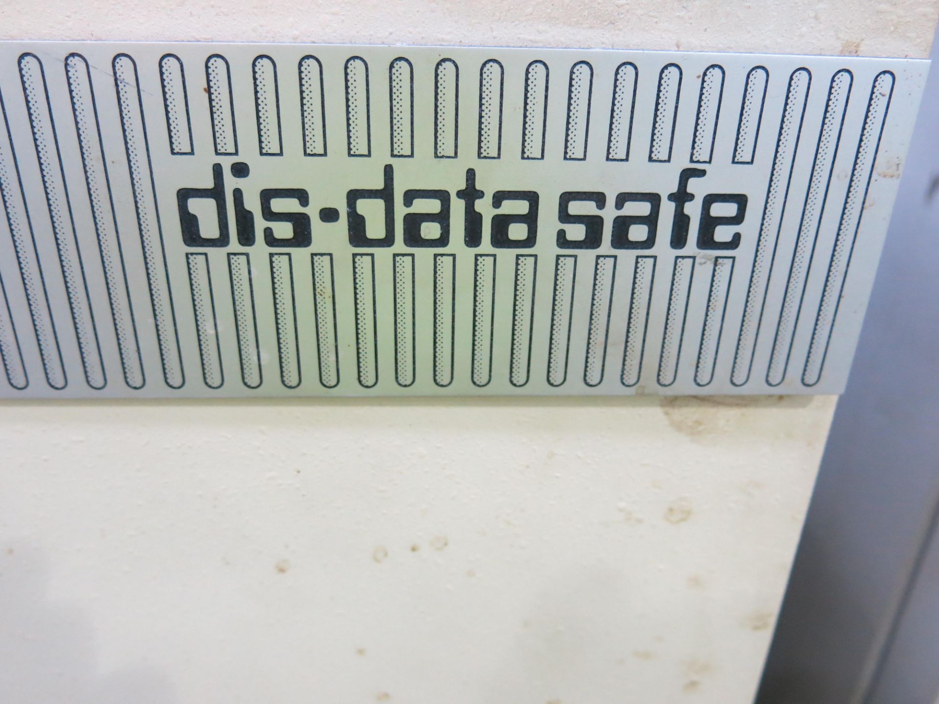 * A Lampertz DIS-Data Safe, H1330mm, W1210mm, D830mm. Please note there is a £10 + VAT Lift Out - Image 5 of 5