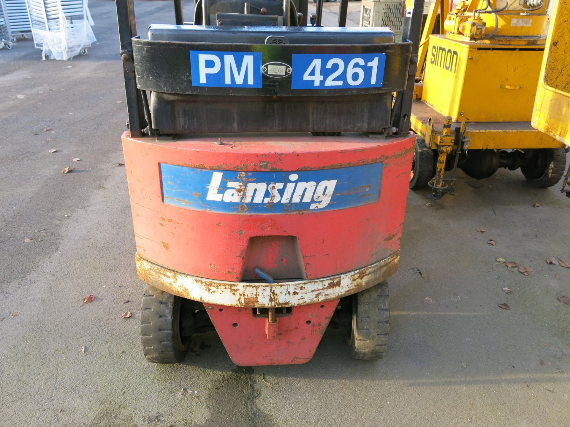 * A Lansing model FOER15120 PFL battery forklift, YOM 1980 - spares or repair. Please note there - Image 5 of 7