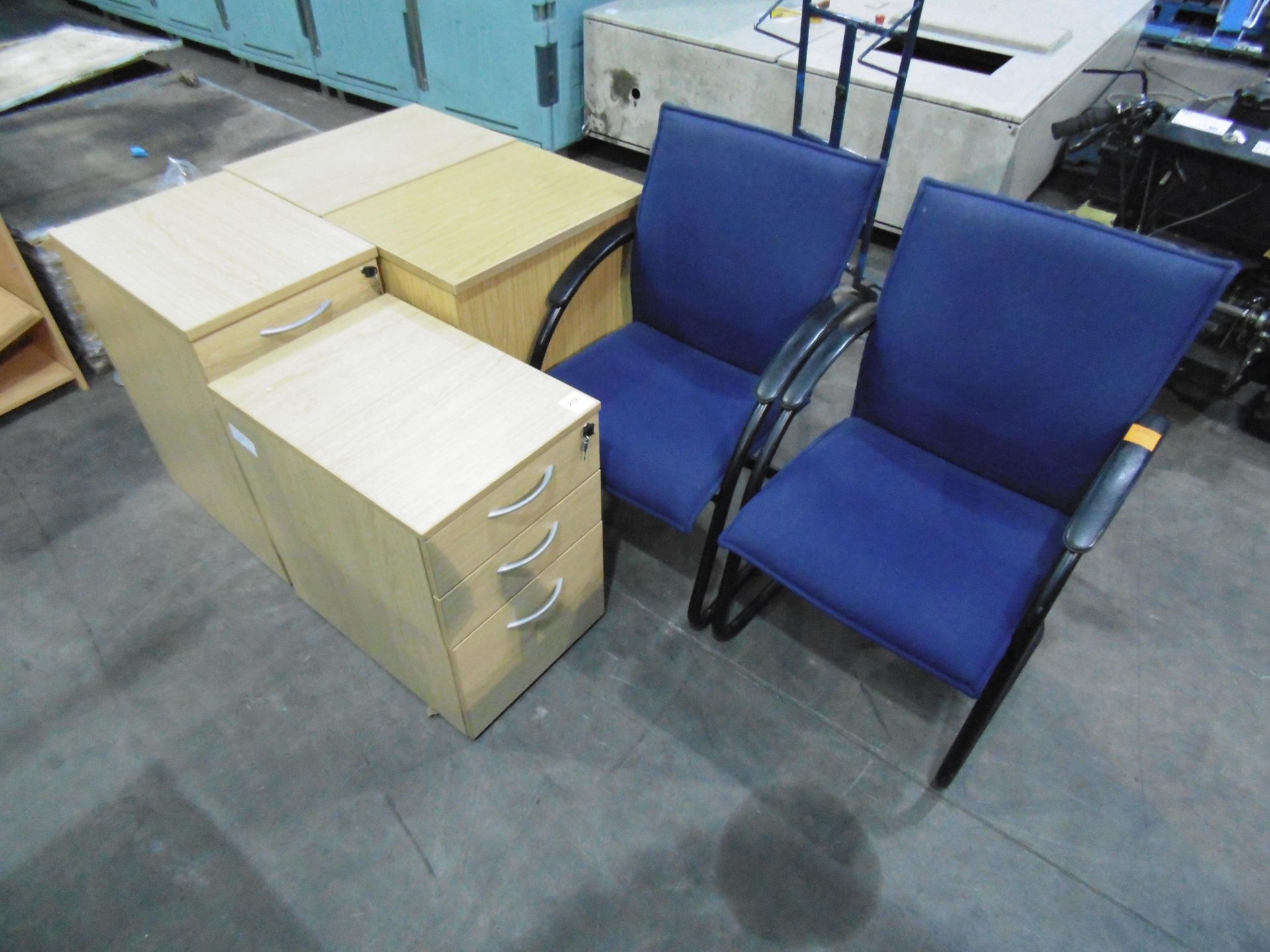 * 4 x Office pedestals, 2 x blue upholstered chairs & a low level bookcase. Please note there is a £