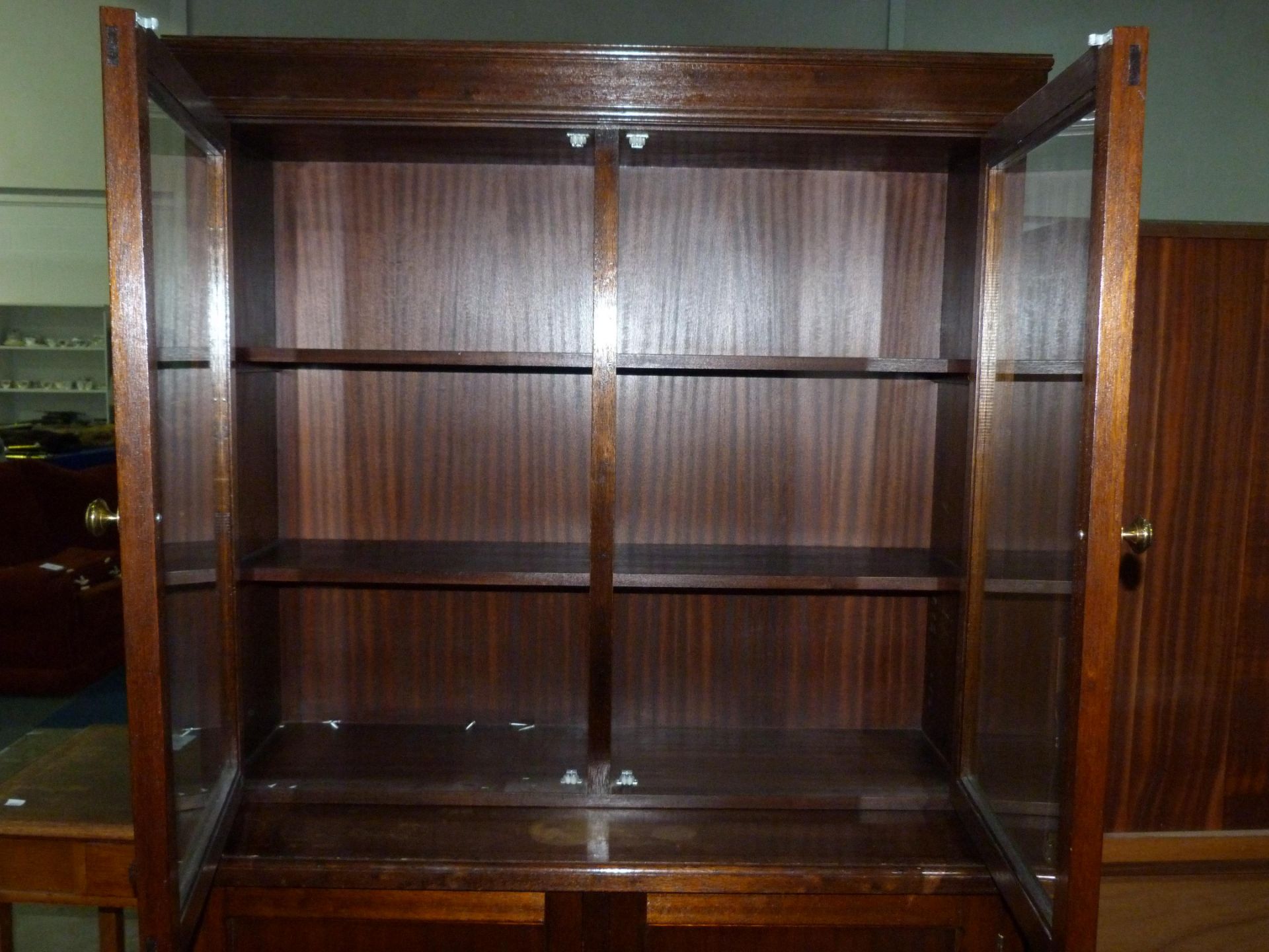 * An oak 2 piece display unit - Image 3 of 4