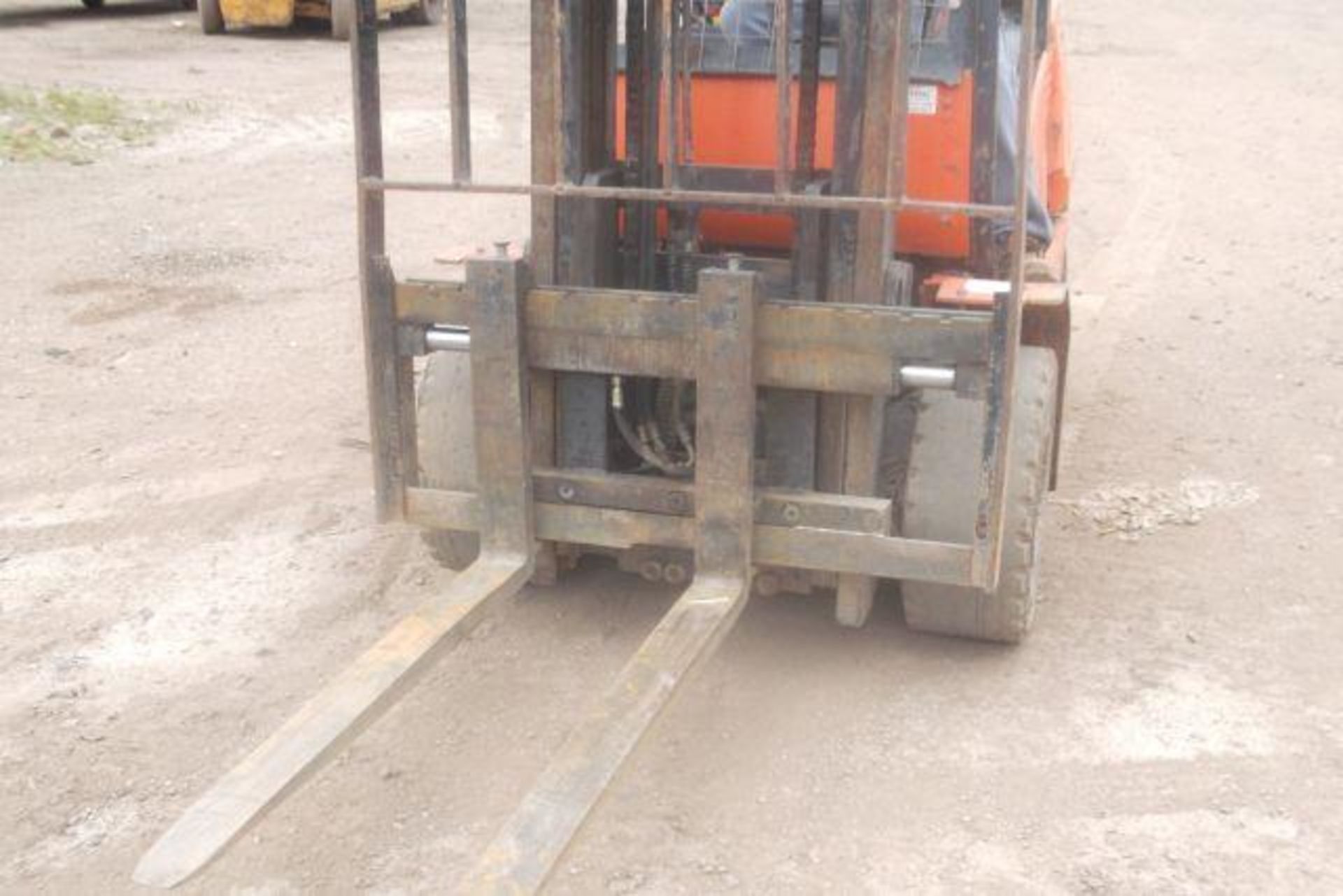 * Boss CD30D Diesel Forklift With Side Shift, Lift Height 4m, Solid Tyres, Perkins Engine, Runner. - Image 3 of 3