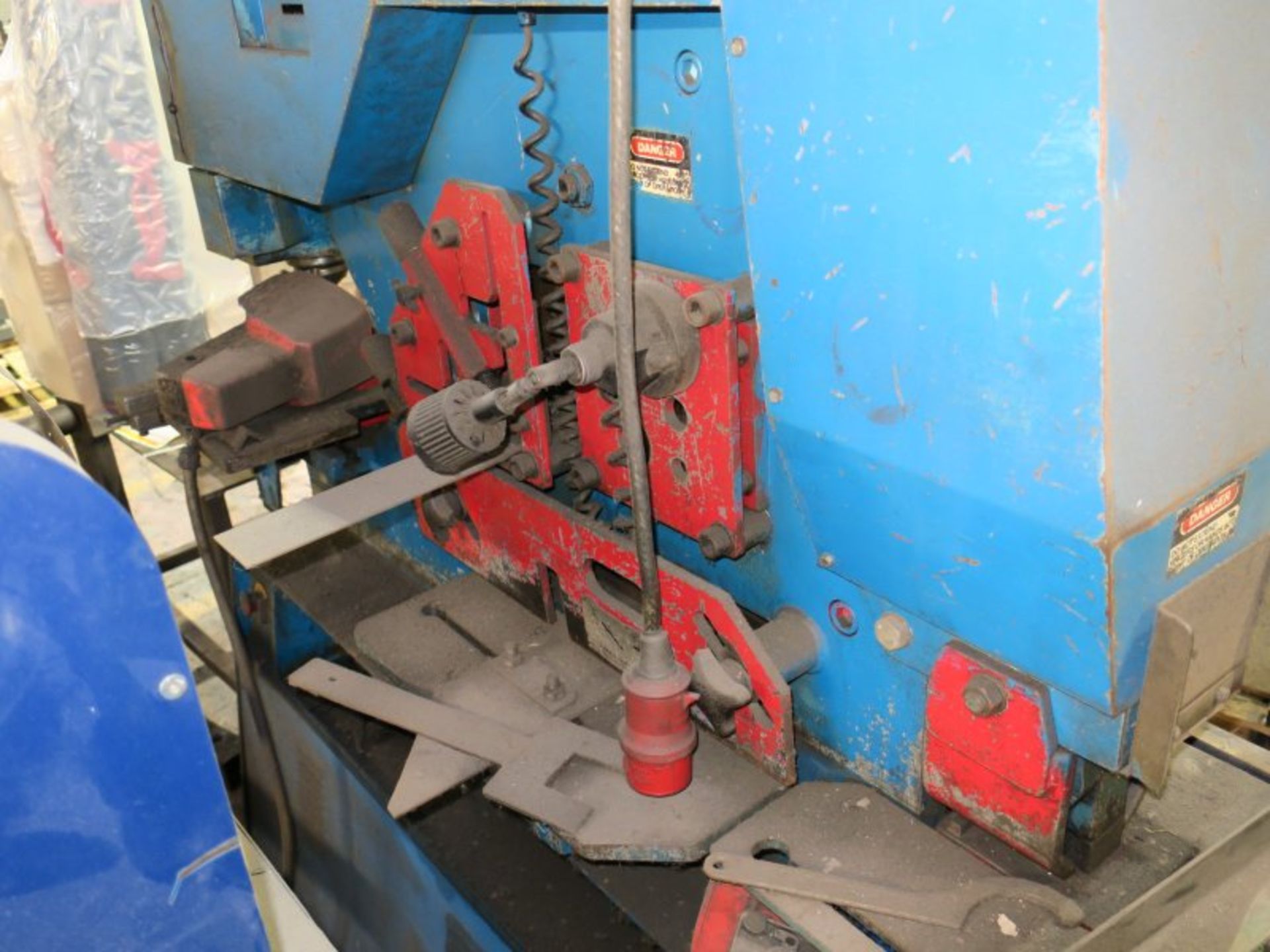 * Kingsland 55XS Hydraulic Punch & Shear, Model 55, Type XS, Number 614893. Supplied with a - Image 5 of 8