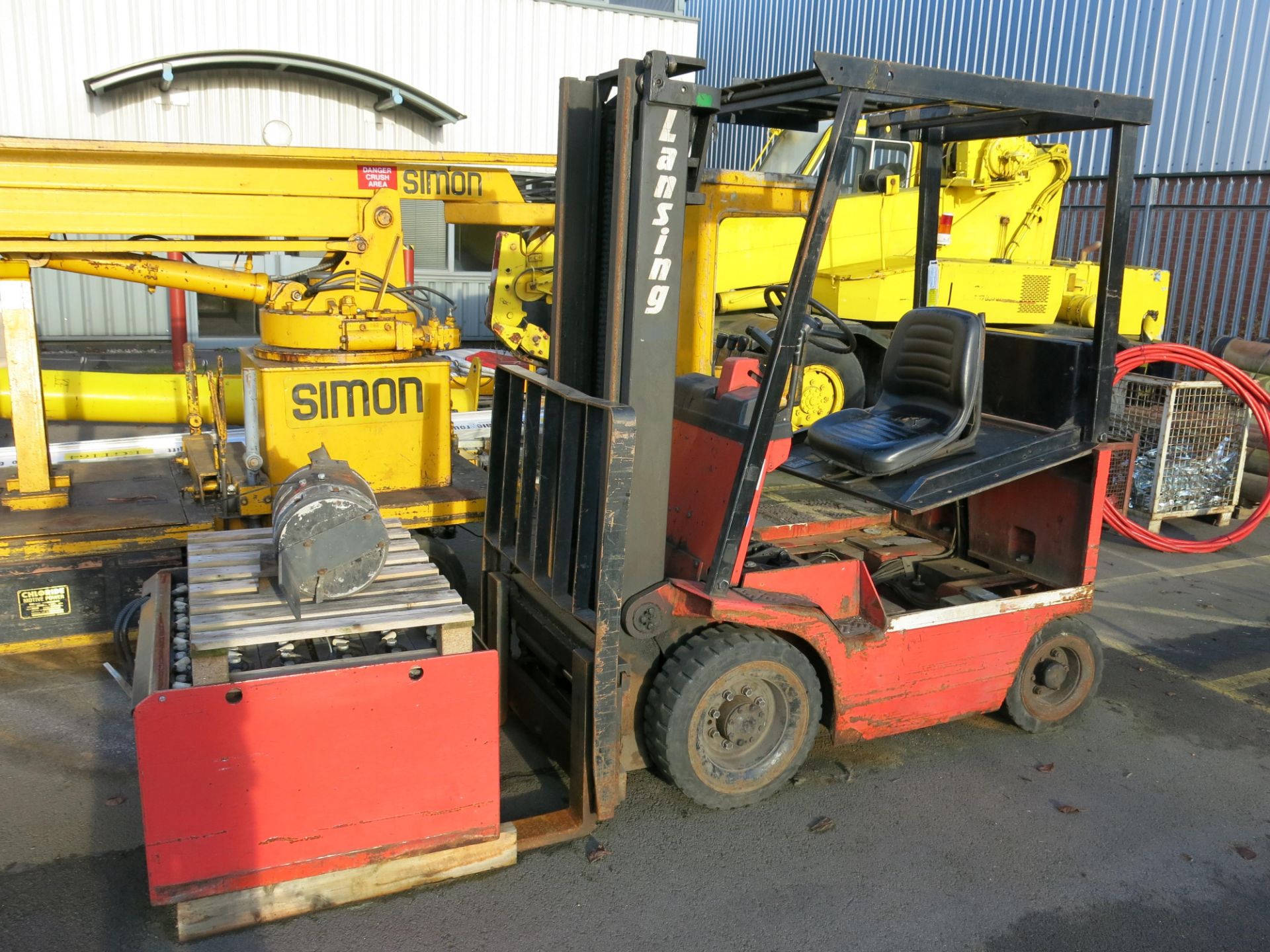 * A Lansing model FOER15120 PFL battery forklift, YOM 1980 - spares or repair. Please note there