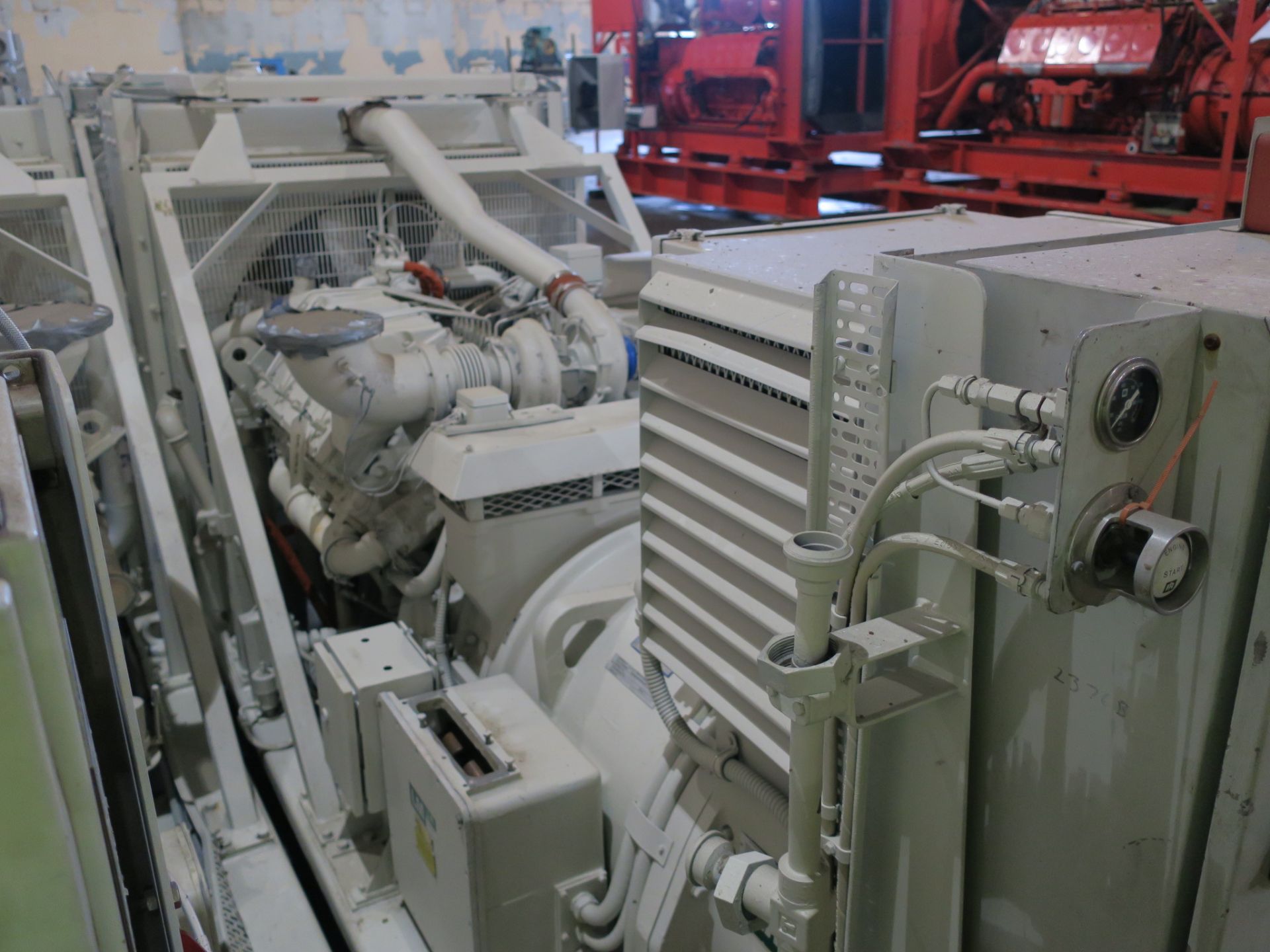 * A Perkins/Rolls Royce V8 Turbo, CV8, Alternator Make: Mawdsleys, 312KVA, 60Hz, 3PH, 1800RPM, - Image 4 of 6