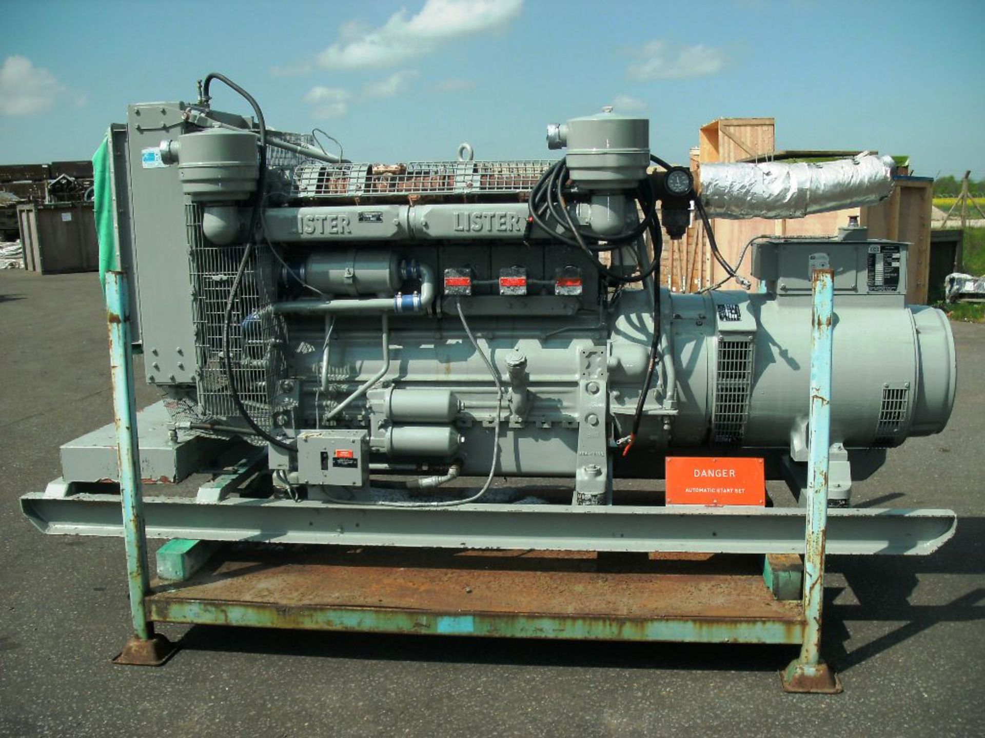 * A Lister Straight 6 Turbo, JW6, Alternator Make: ECC, 90KVA, 50Hz, 3PH, 1500RPM, 125.5AMP, 240V, - Image 2 of 4