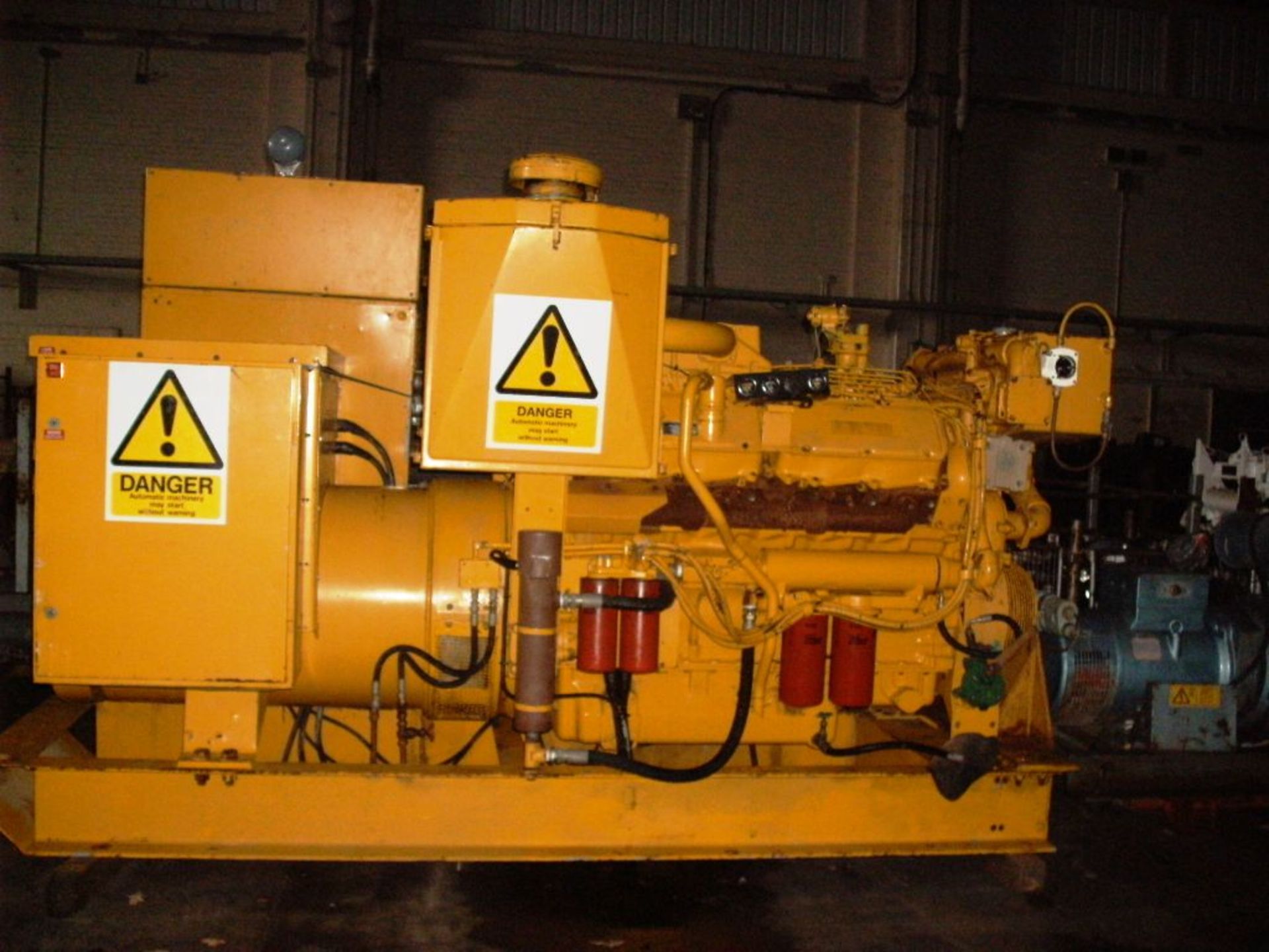 * A Caterpillar V12, 3412, Alternator Make: Caterpillar, 512KVA 50Hz 3PH 1500RPM 1259hrs, Marine - Image 3 of 6