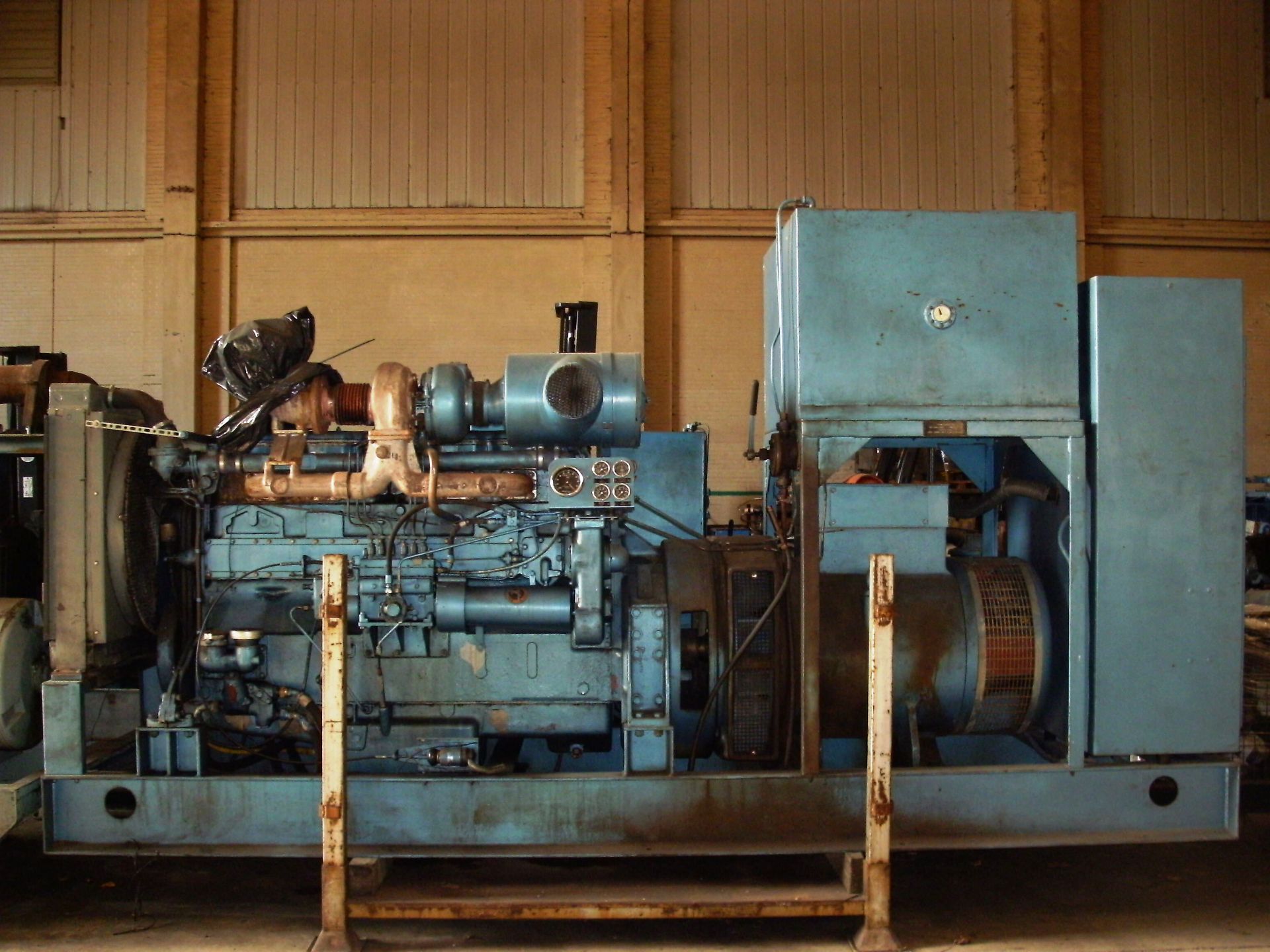 * A Dorman Straight 6 Turbo, 6LDTII, Alternator Make: Puma, 250KVA, 50Hz, 3PH, 1500RPM, 350AMP, - Image 2 of 3